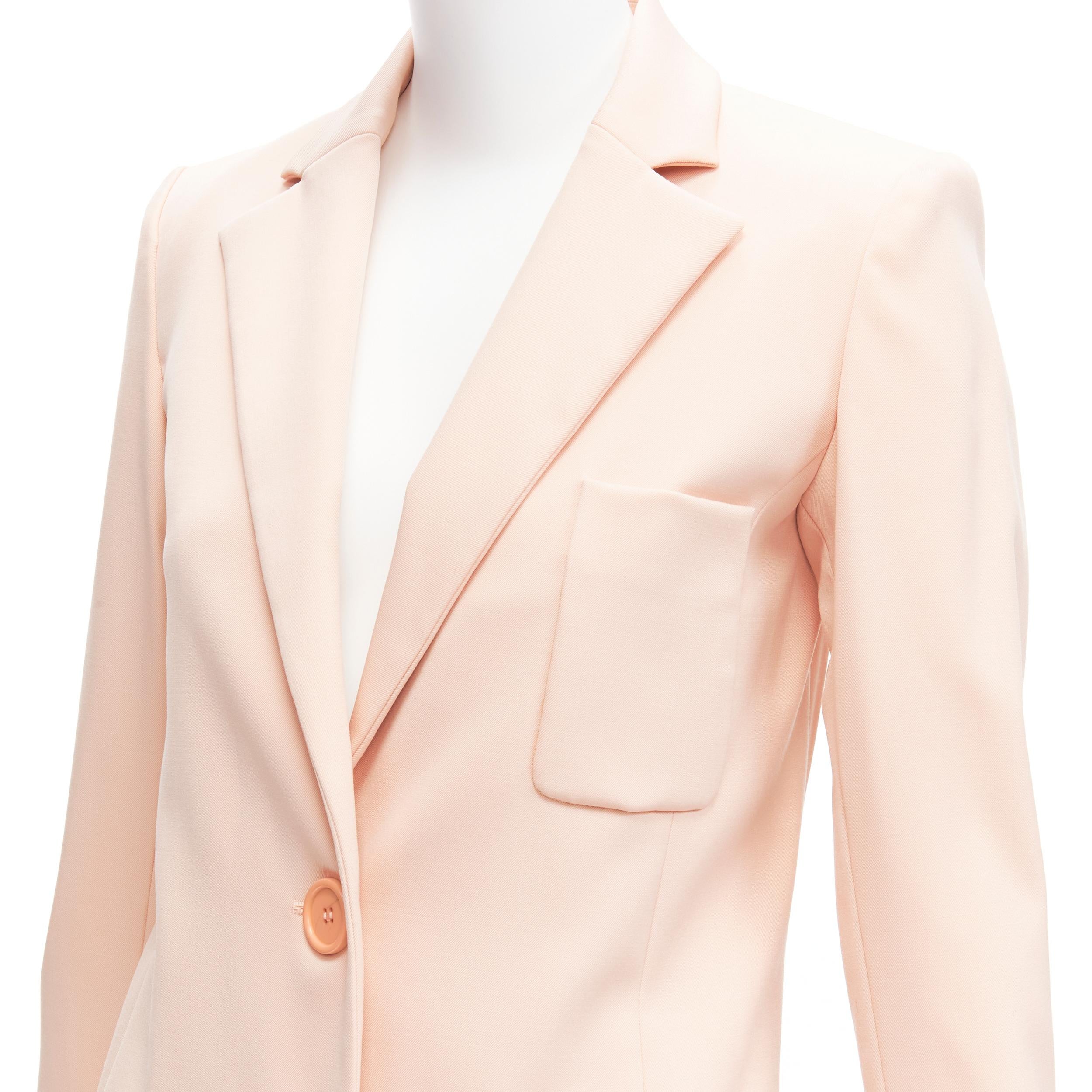 OSCAR DE LA RENTA 2018 blush pink virgin wool 3 pocket longline blazer jacket US0 XS
Reference: LNKO/A02116
Brand: Oscar De La Renta
Collection: 2018
Material: Virgin Wool, Blend
Color: Pink
Pattern: Solid
Closure: Button
Lining: Nude Fabric
Made