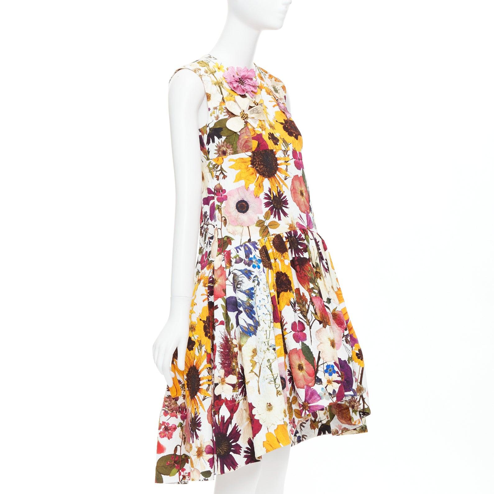 Beige OSCAR DE LA RENTA 2021 floral embellished cloque bubble dress US0 XS For Sale