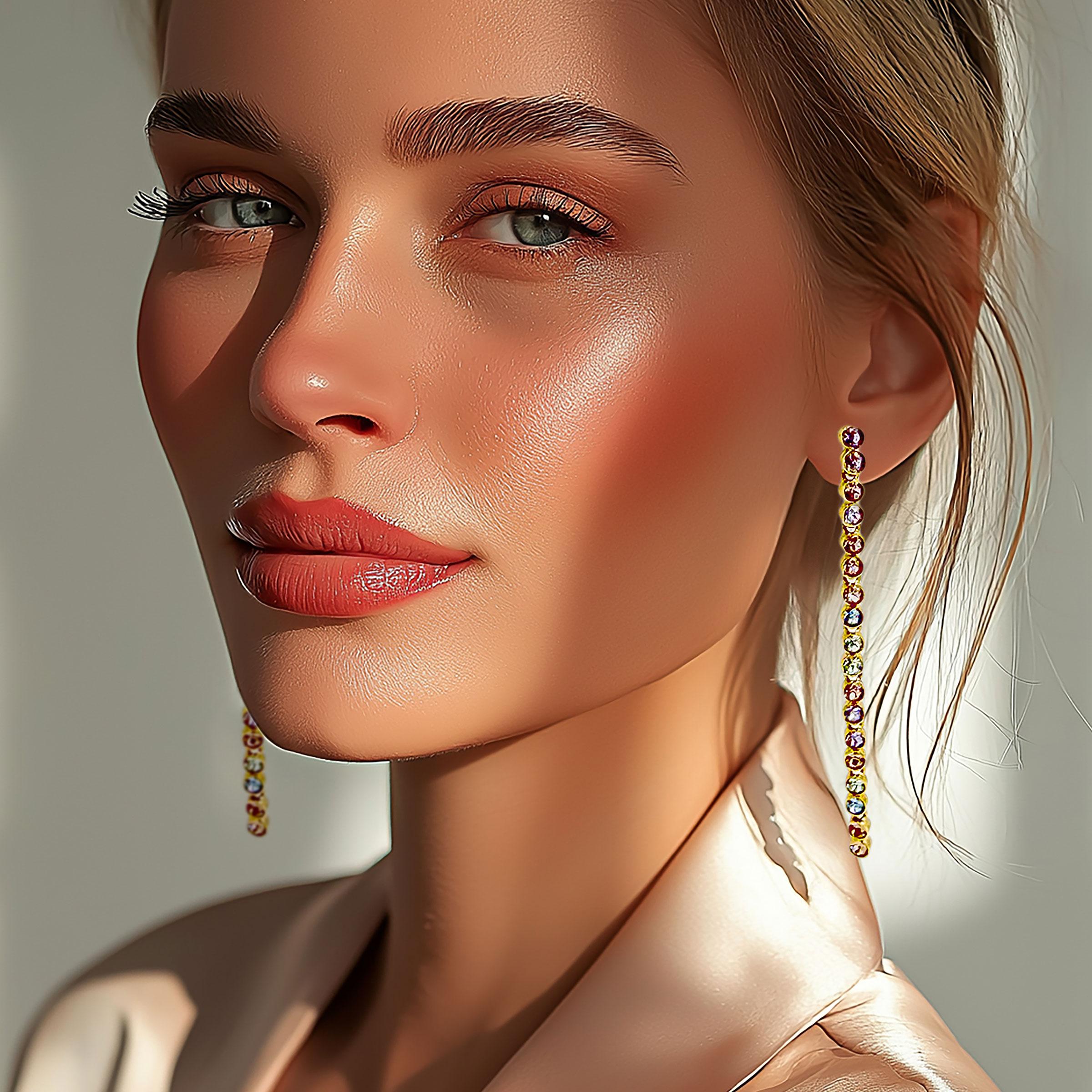 Oscar De La Renta - Orecchini a perno in oro 22k con cristalli Swarovski multipli e pastello in vendita 2