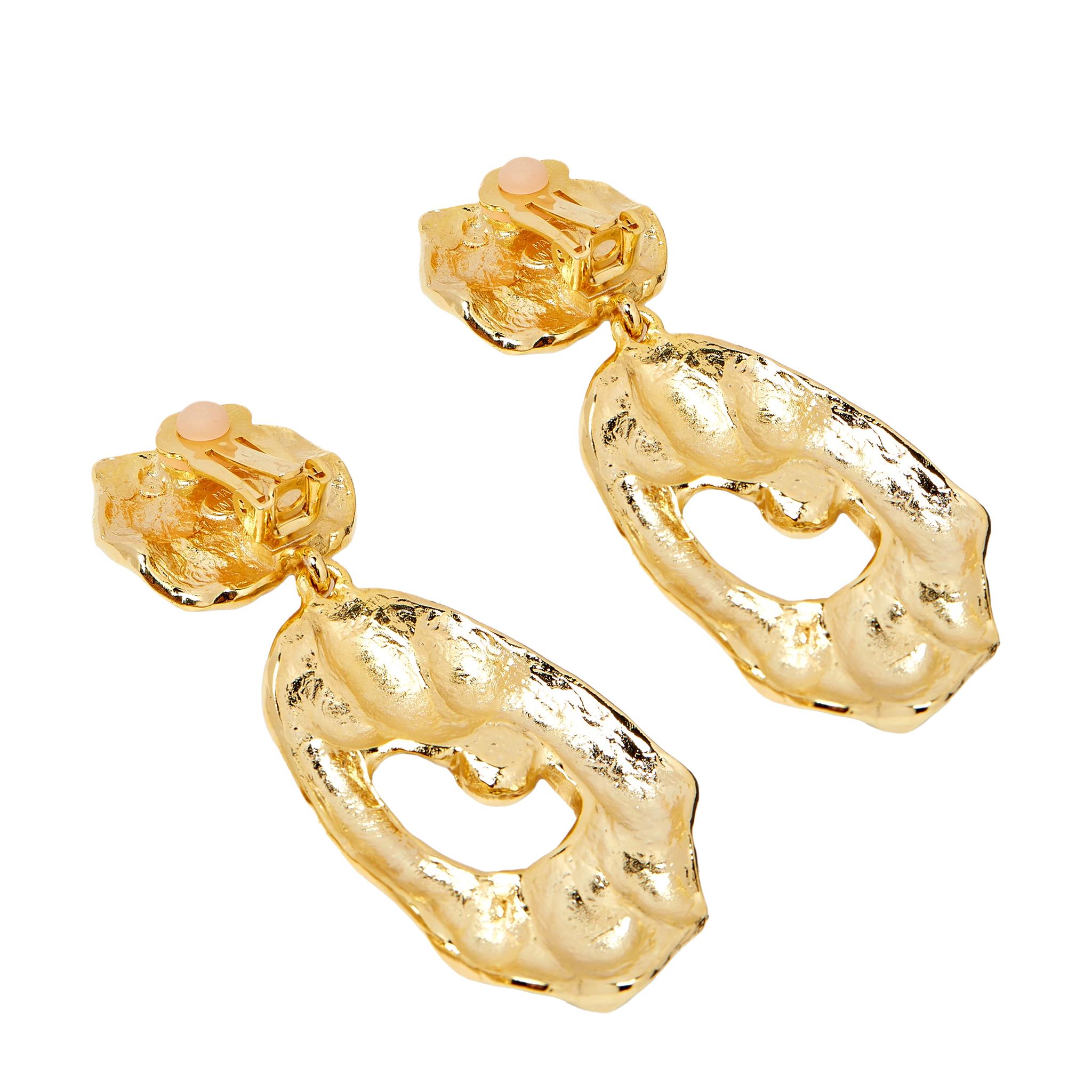 Women's Oscar de la Renta 22k Gold-Plated Hammered Clip Tear Drop Earrings with Crystals For Sale