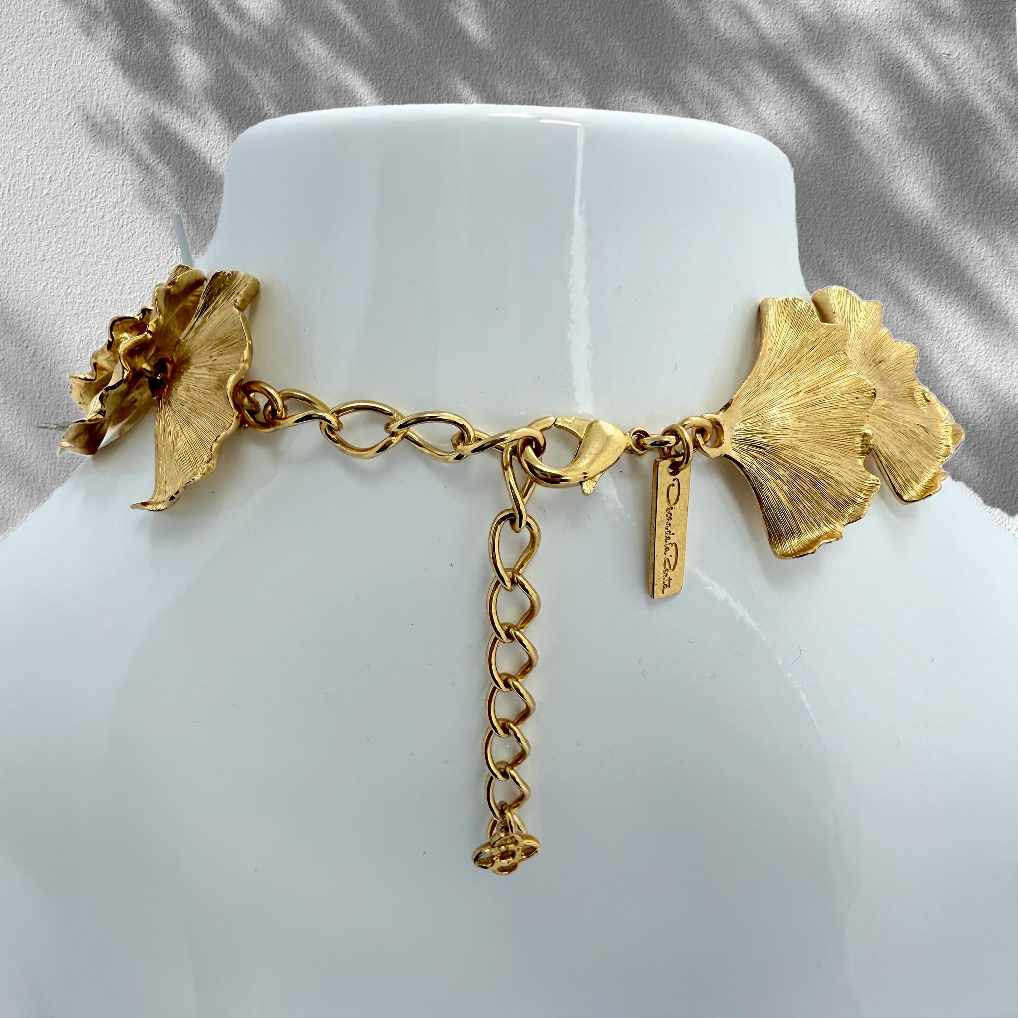 Oscar de la Renta 22K Gold-Plated Pewter & Brass Ginkgo Leaf Statement Necklace For Sale 4