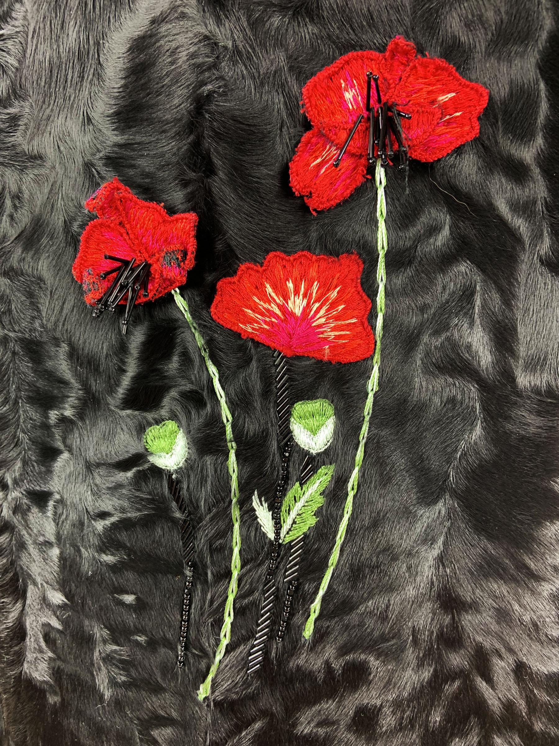 Oscar de la Renta 3-D Poppy Embroidery Lamb Skin Fur Stroller Coat US 4 For Sale 4