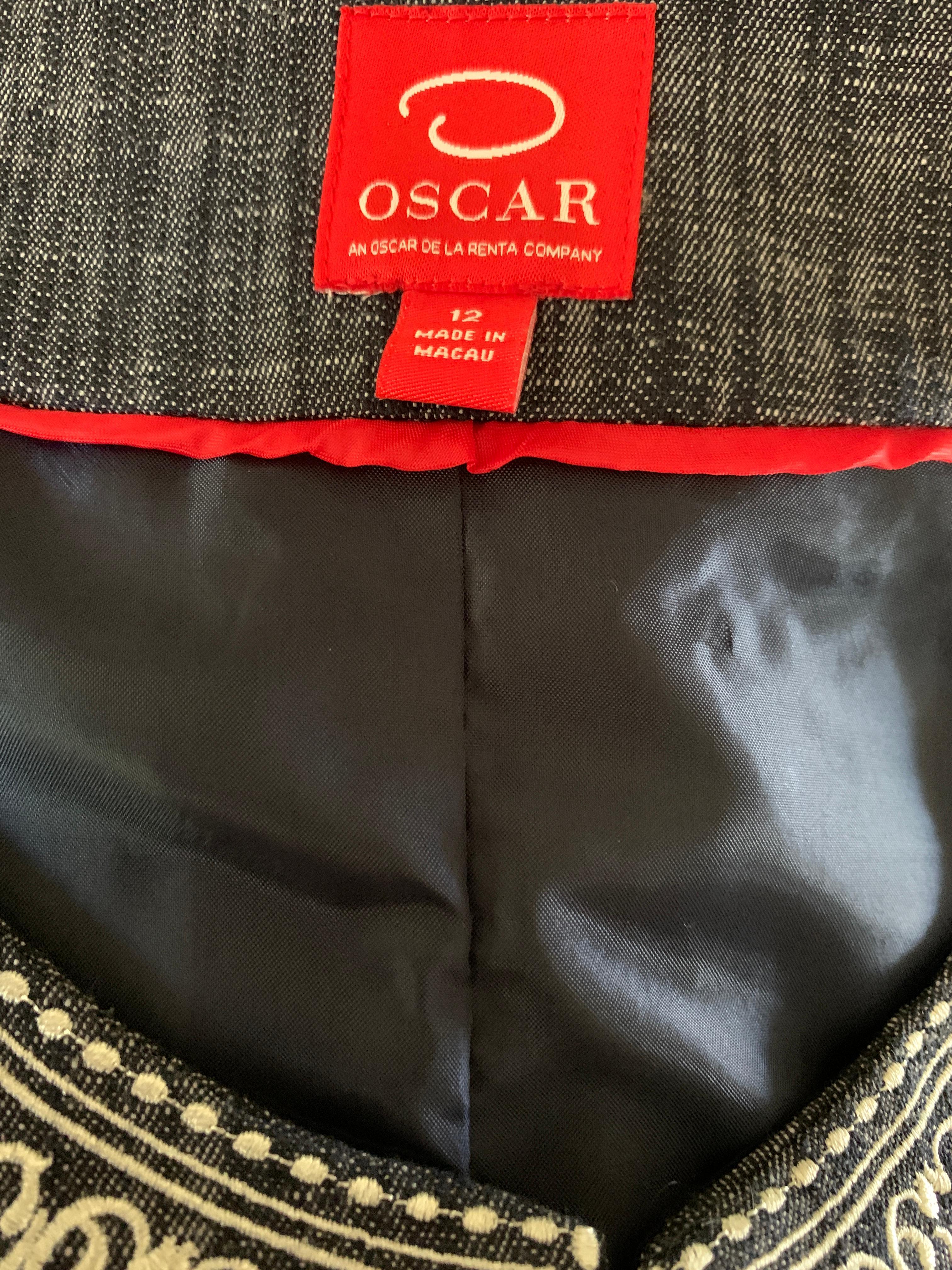 Oscar de la Renta 3 pc Embroidered Denim Suit Jacket, Skirt & Pant Size 12/14  For Sale 7