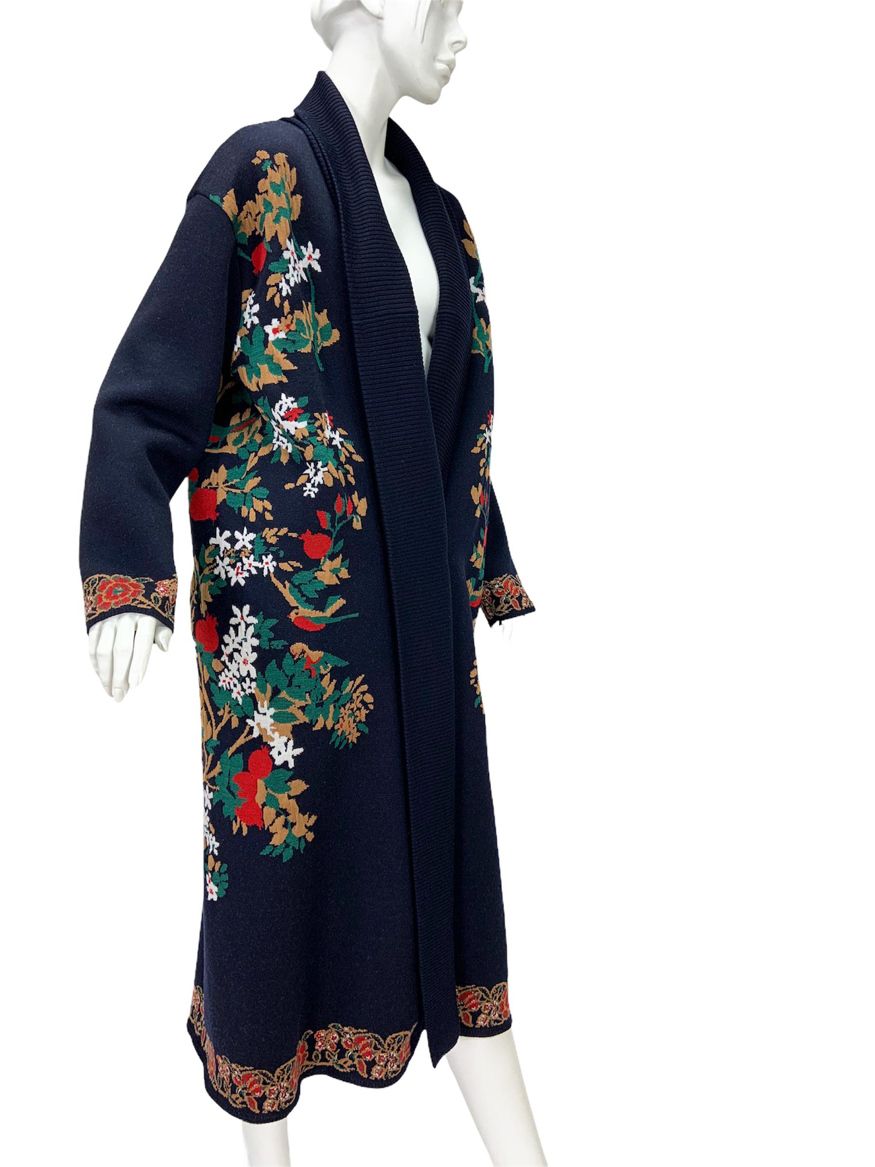 Oscar De La Renta $3590 *Tree of Life* Navy Blue Wool Long Cardigan Oversize In Excellent Condition In Montgomery, TX