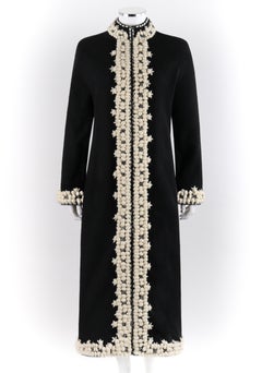 OSCAR de la RENTA A/W 2001 Black Wool Crochet Beaded Sweater Coat Dress