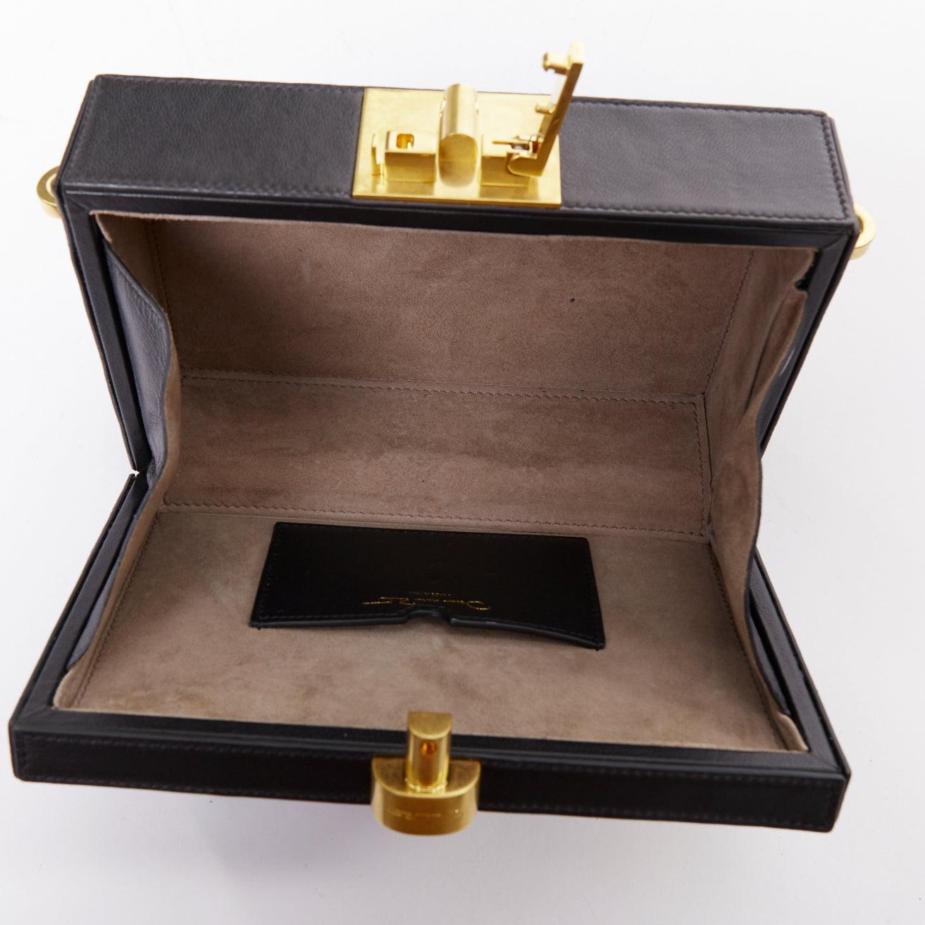 OSCAR DE LA RENTA Alibi Minaudiere black leather gold hardware box clutch For Sale 6