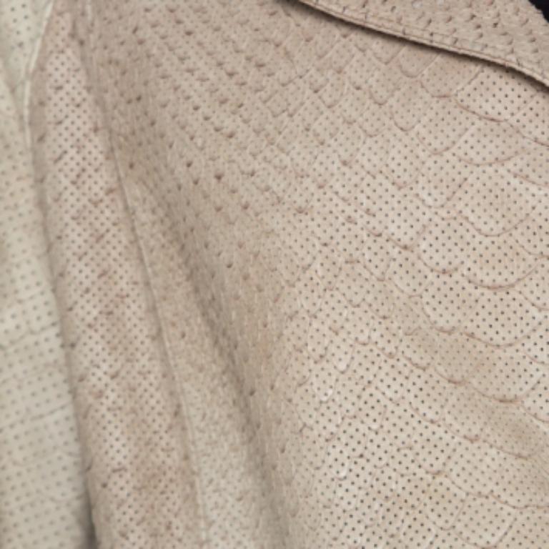 Oscar de la Renta Beige Perforated Python Embossed Leather Belted Coat L im Angebot 2