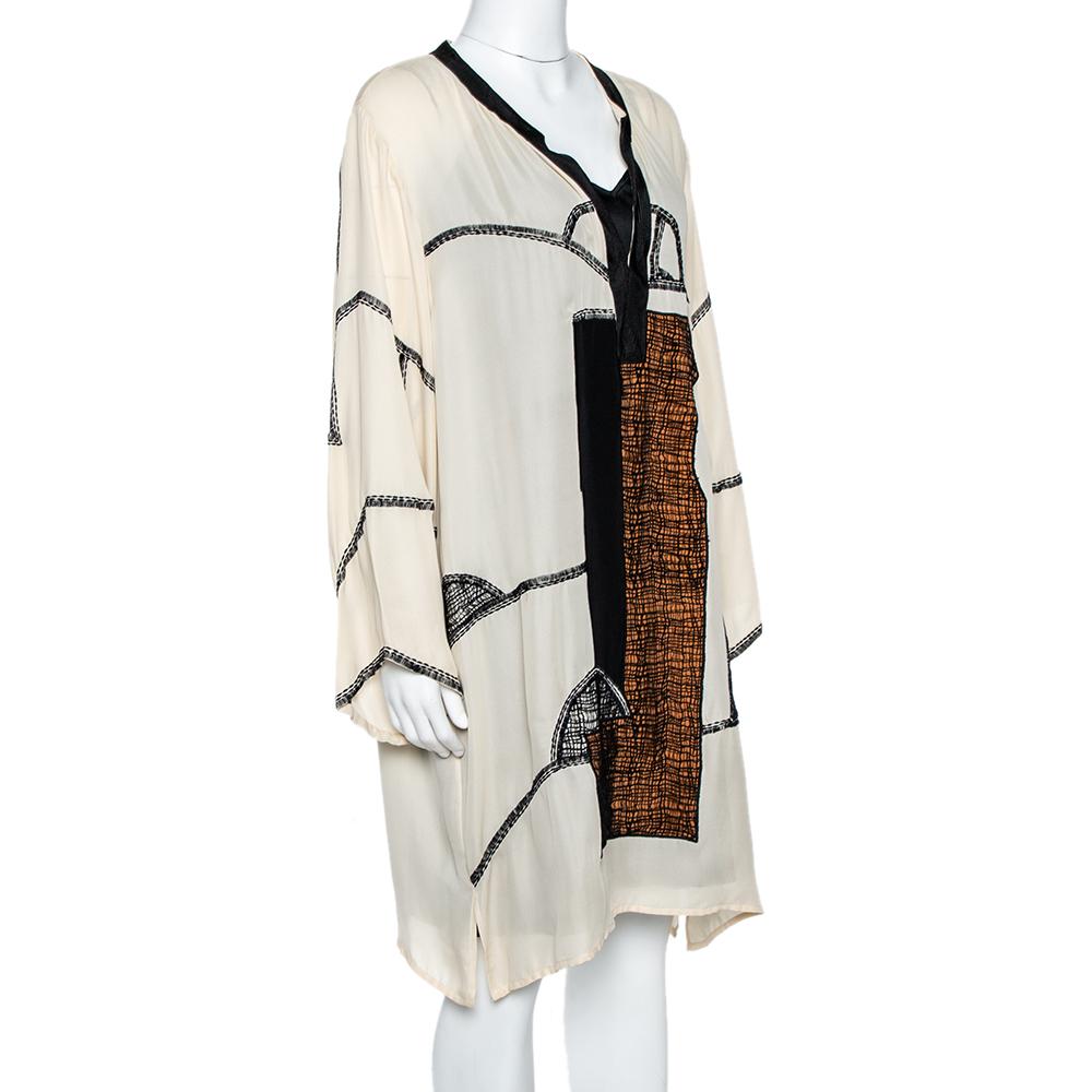 Oscar de la Renta Beige Silk Embroidered Dolman Tunic XL In Good Condition In Dubai, Al Qouz 2