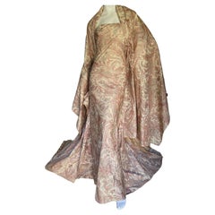 Oscar de la Renta Bergdorfs Vintage-Ballkleid aus Seidenjacquard mit Fischschwanzmuster und Schal