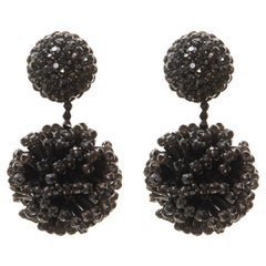 OSCAR DE LA RENTA Boucles d'oreilles à clip double boule en cristal perlé noir