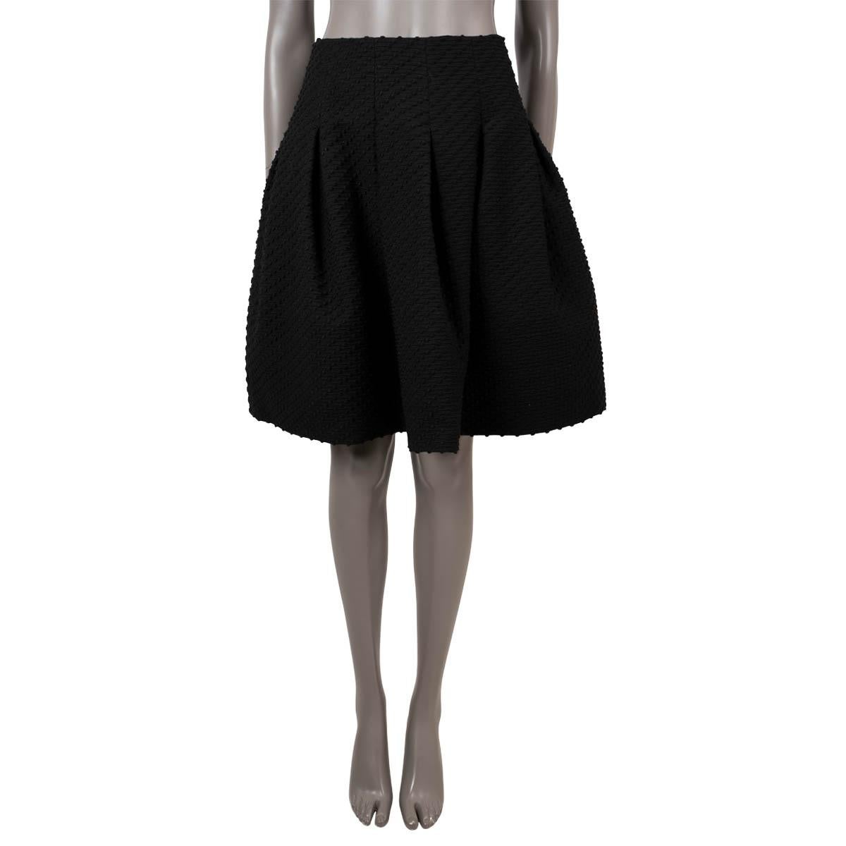 Women's OSCAR DE LA RENTA black cotton 2015 TEXTURED TWEED PLEATED Skirt 6 XS For Sale