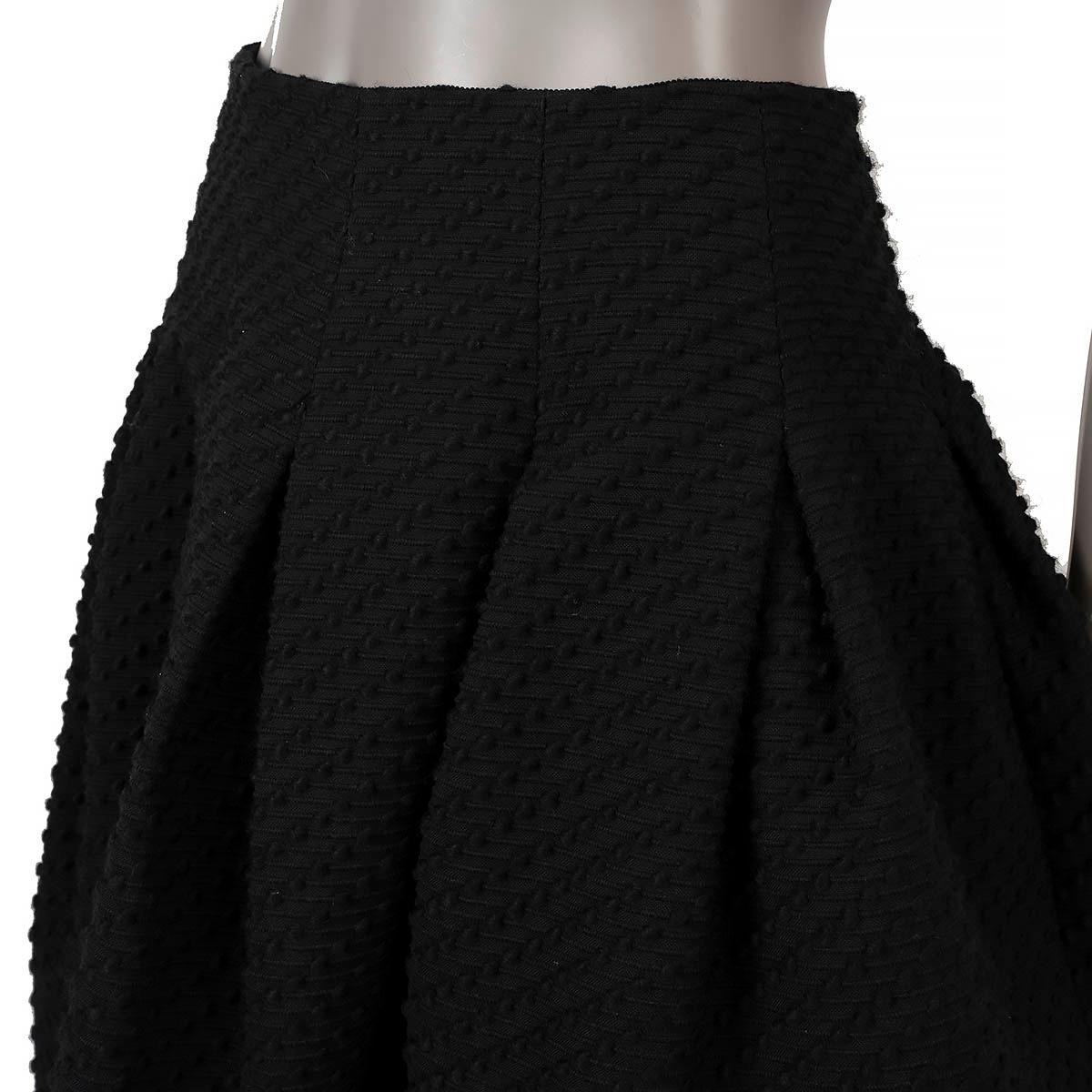 Oscar De La Renta - Jupe en coton noir 2015 TEXTURED TWEED PLEATED 6 XS en vente 1