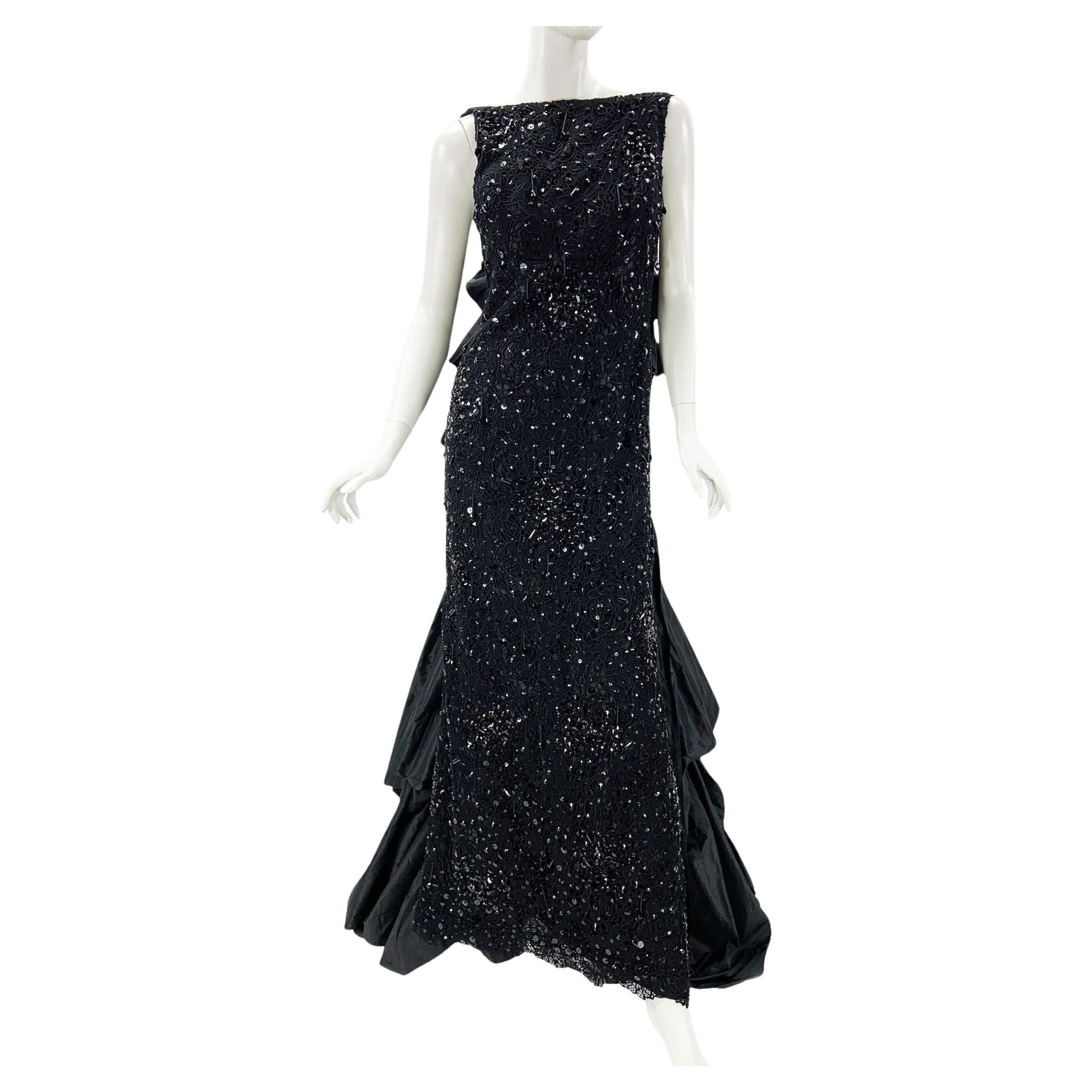 Oscar de la Renta Black Embellished Lace Taffeta Silk Gown Dress US 6 For Sale
