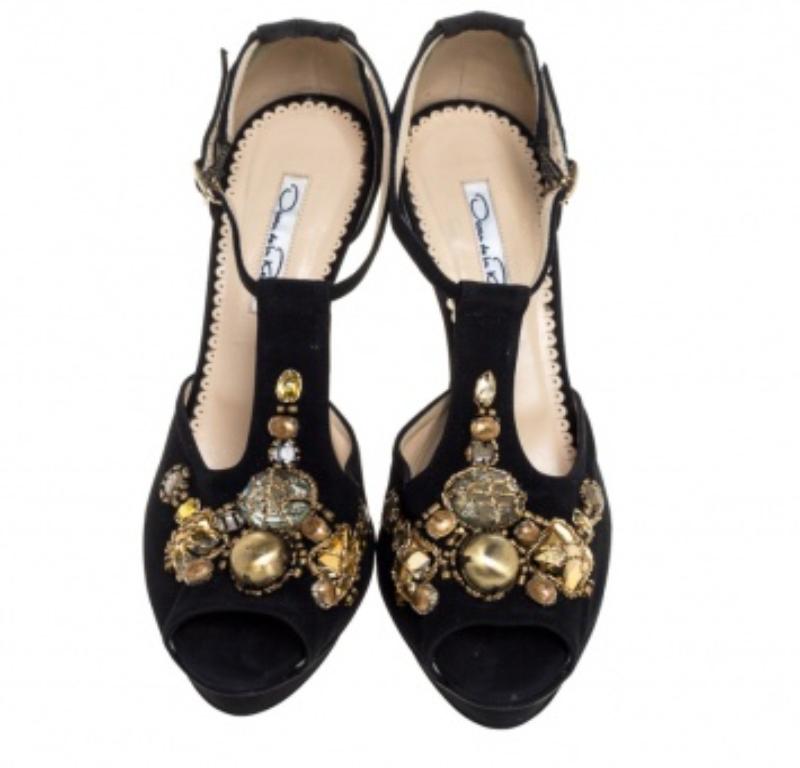 Oscar de la Renta Black Fabric Embellished Platform Ankle Strap Sandals 39.5 For Sale 1