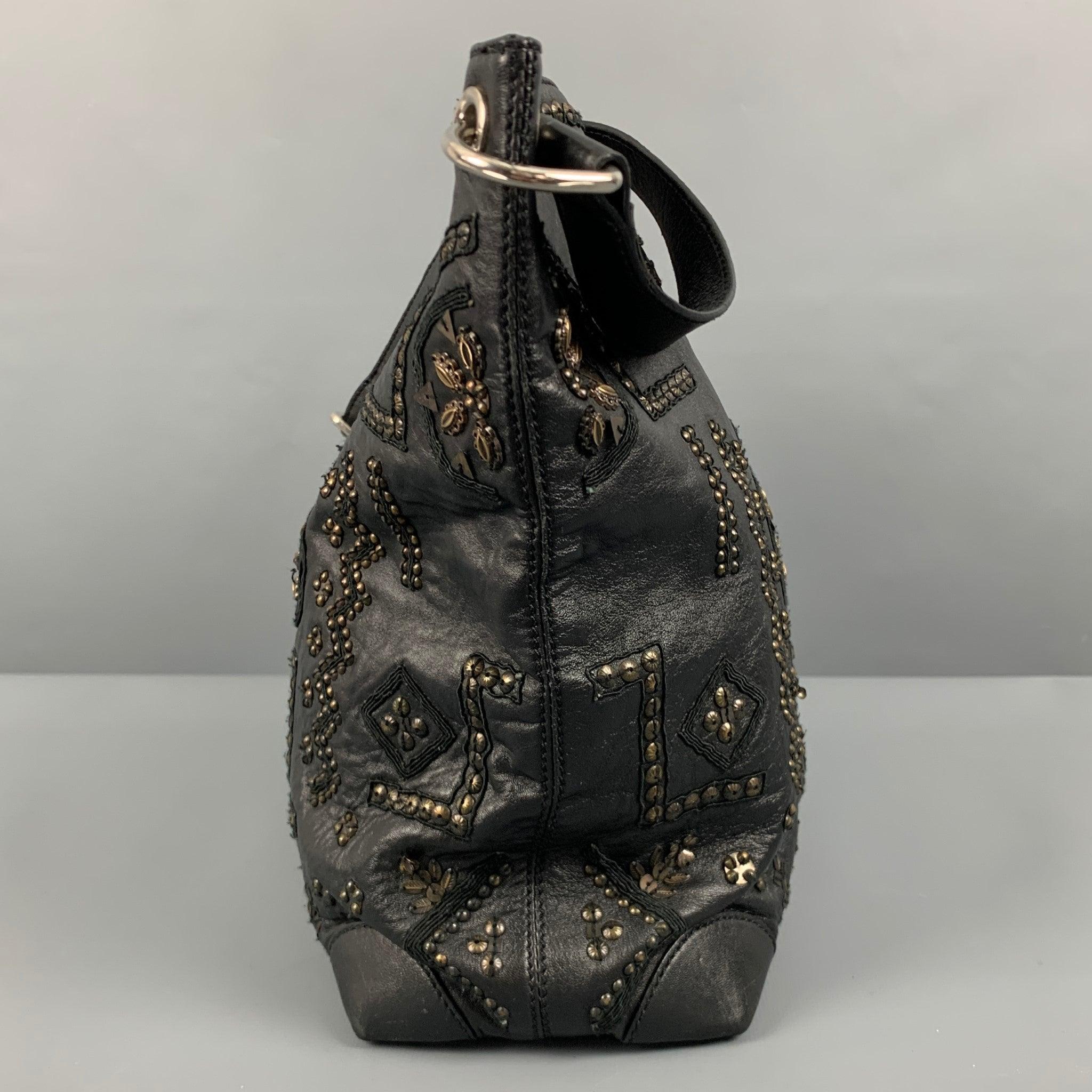 OSCAR DE LA RENTA Black Gold Studded Leather Handbag For Sale 1