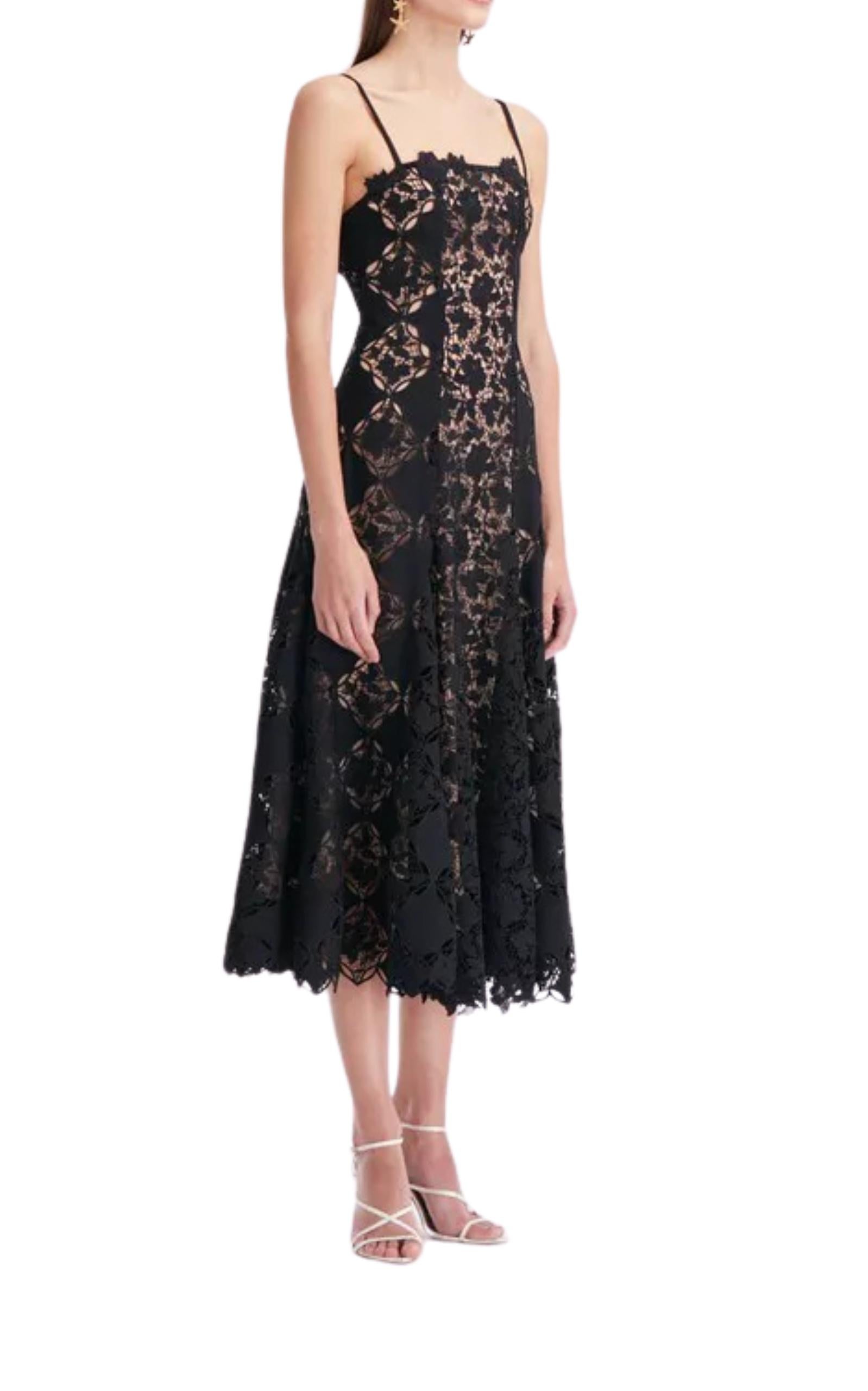 Robe midi Oscar de la Renta en dentelle guipure noire, taille US 8 Neuf - En vente à Brossard, QC