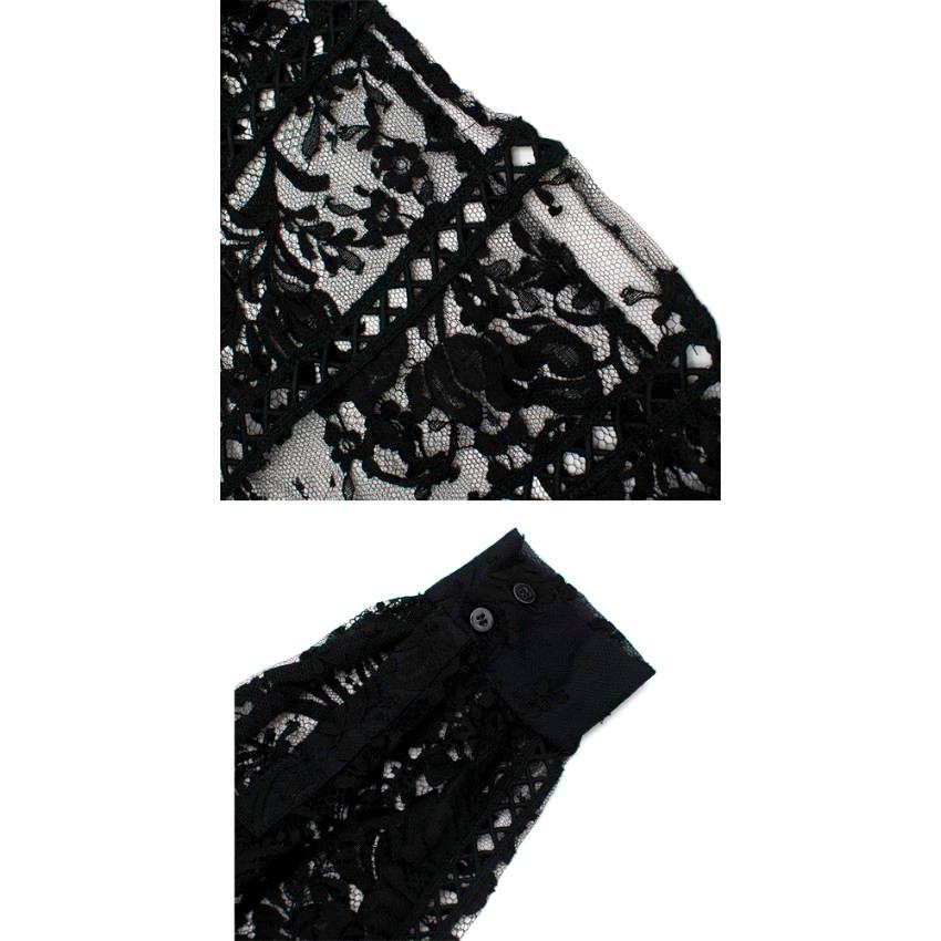 Women's Oscar de la Renta Black Lace Long Sleeve High Neck Blouse - Size US 8 For Sale