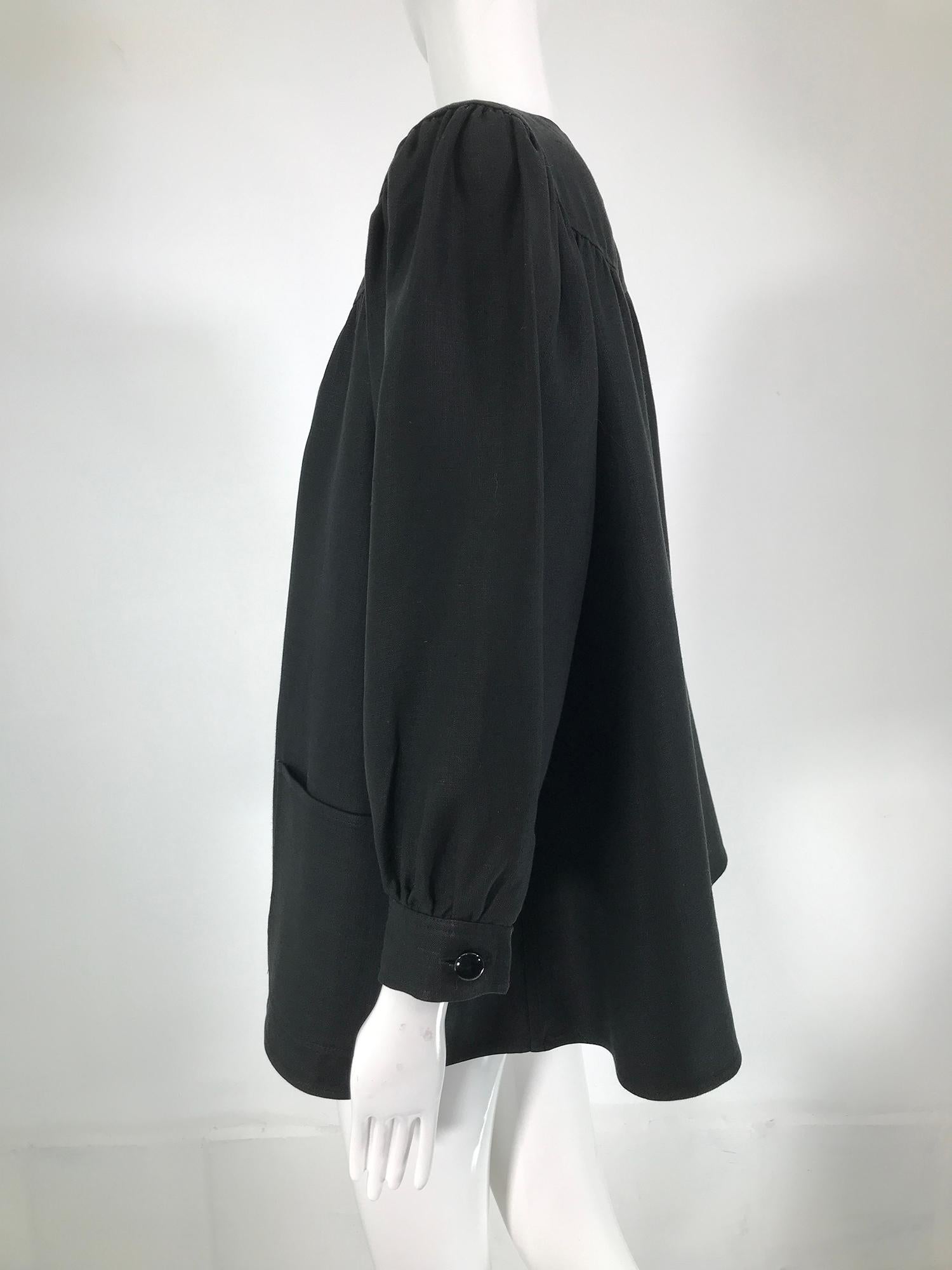 Oscar de la Renta Schwarze Leinenjacke mit vollen Ärmeln und Knopfleiste 1980er im Angebot 9