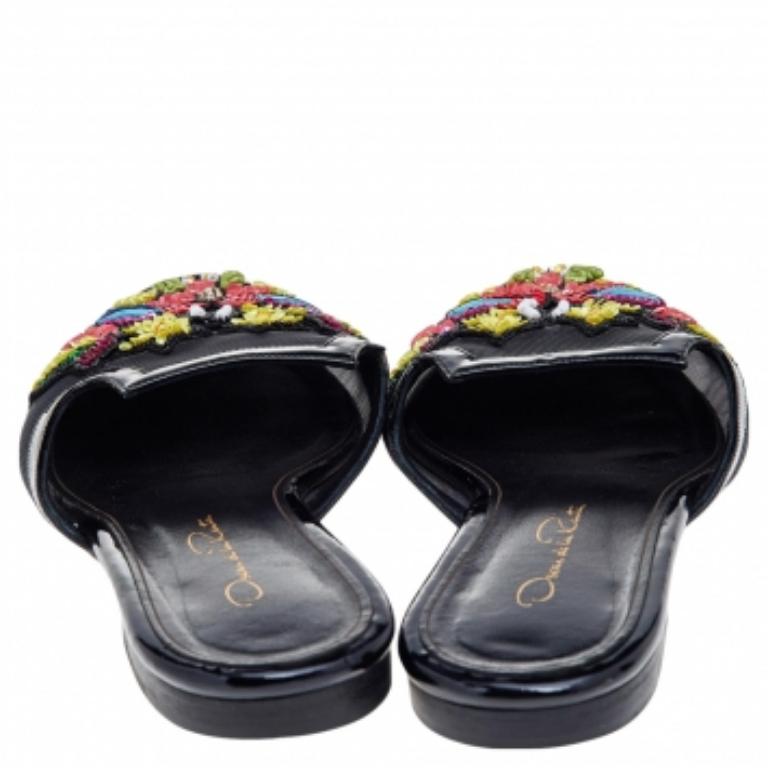 Women's Oscar de la Renta Black Mesh And Patent Leather Embellished Flat Mules Size 37.5