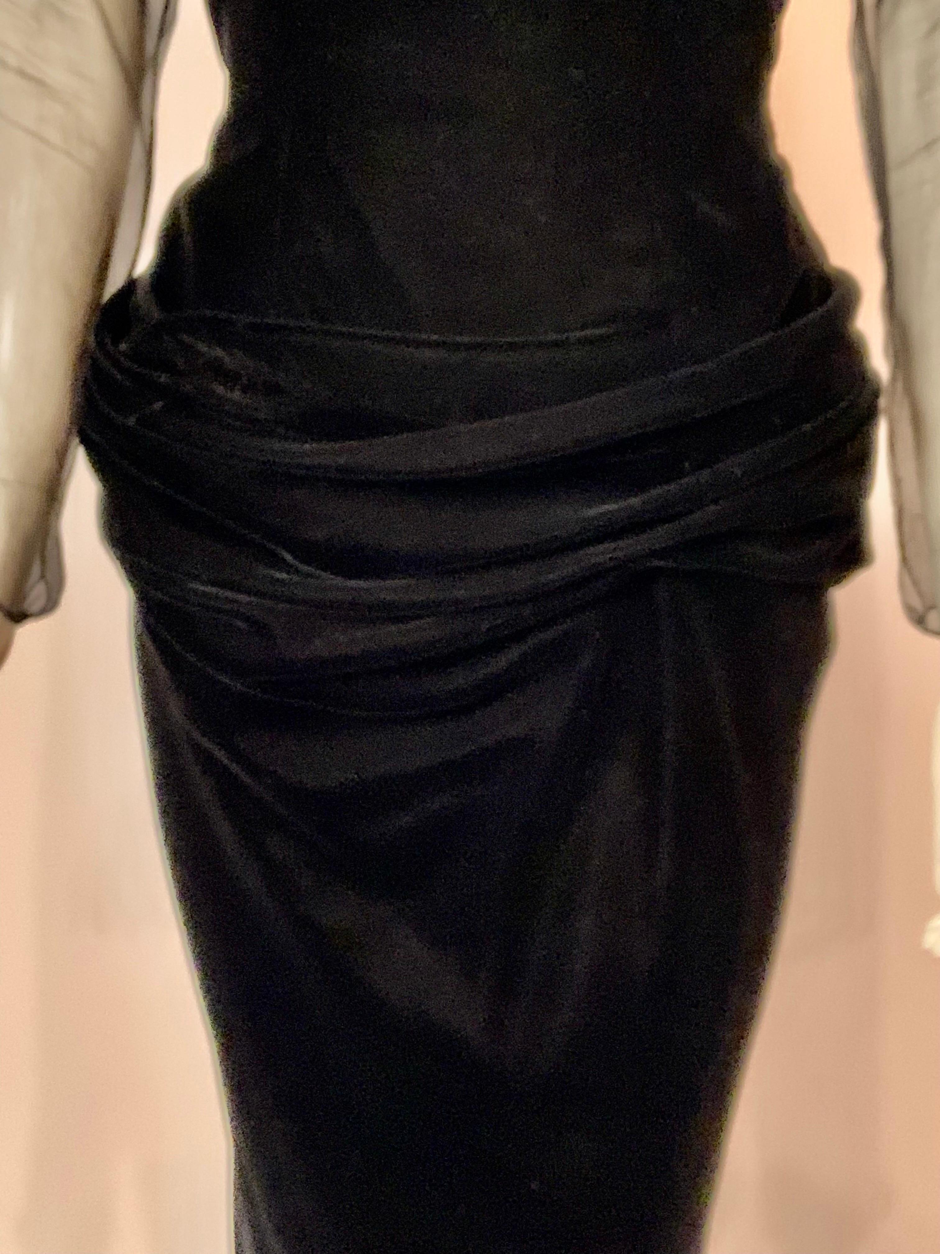 Oscar de la Renta Schwarzes Cocktailkleid aus Seidenchiffon und Samt oder  Abendkleid im Angebot 1