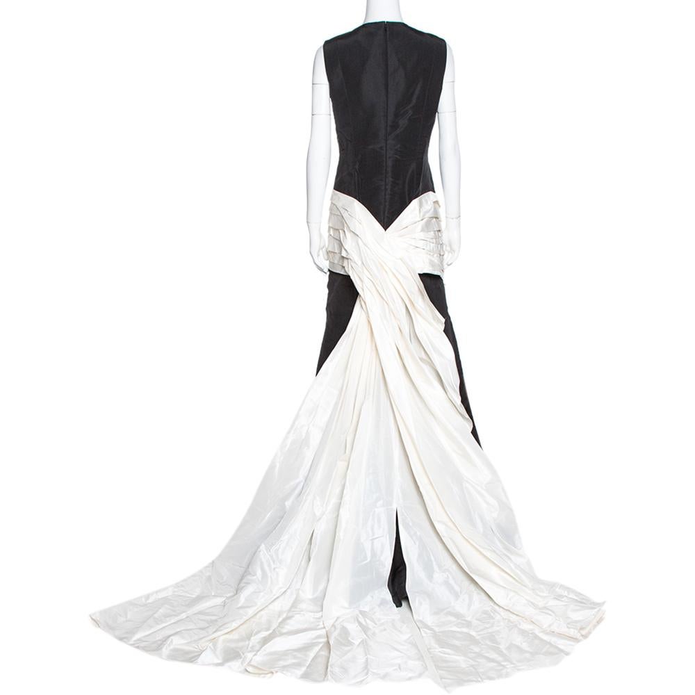 Oscar de la Renta Black Silk Faille Contrast Ruffled Trim Gown L In Good Condition In Dubai, Al Qouz 2
