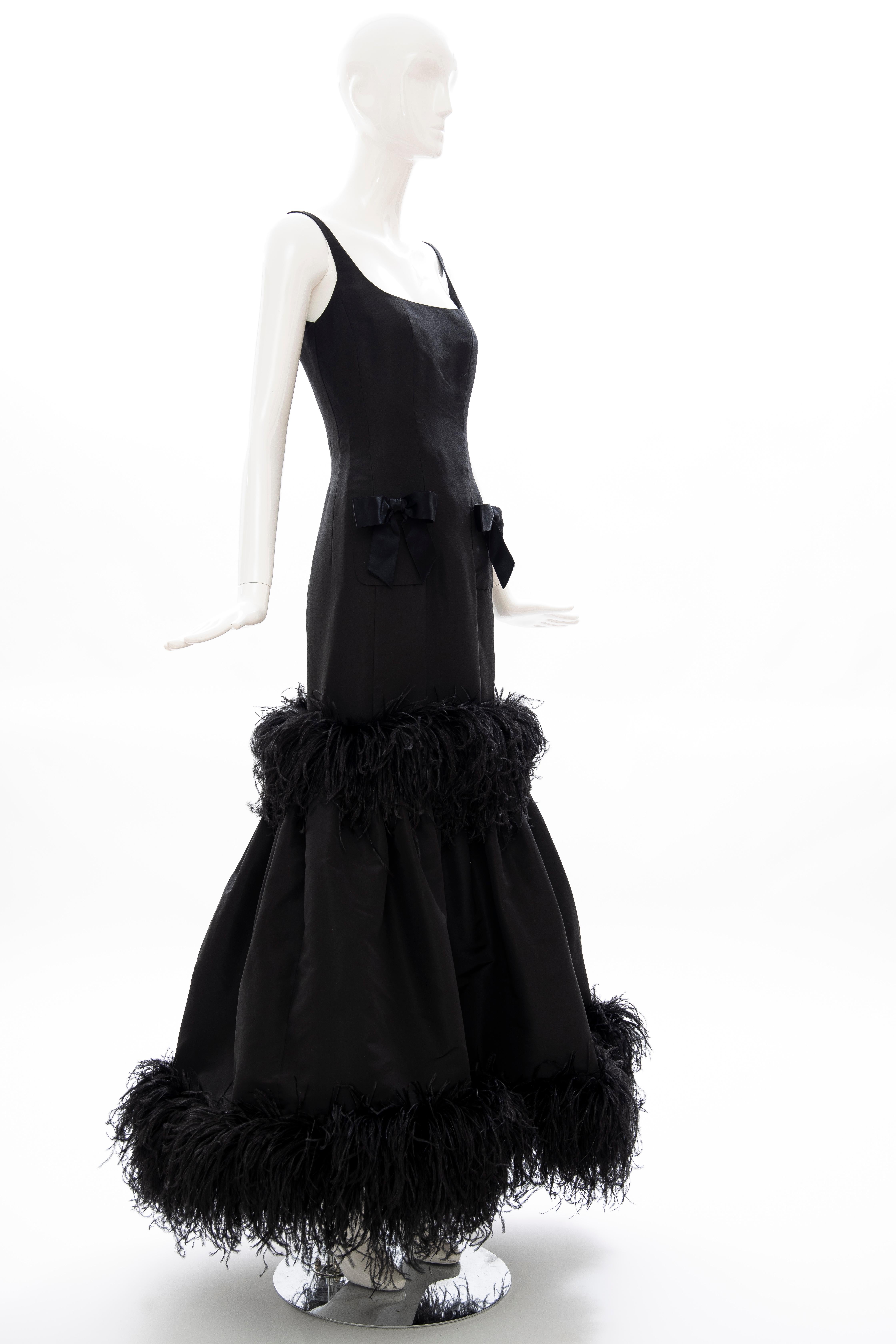 Women's Oscar de La Renta Black Silk Faille Embroidered Feathers Evening Dress, Fall 2004
