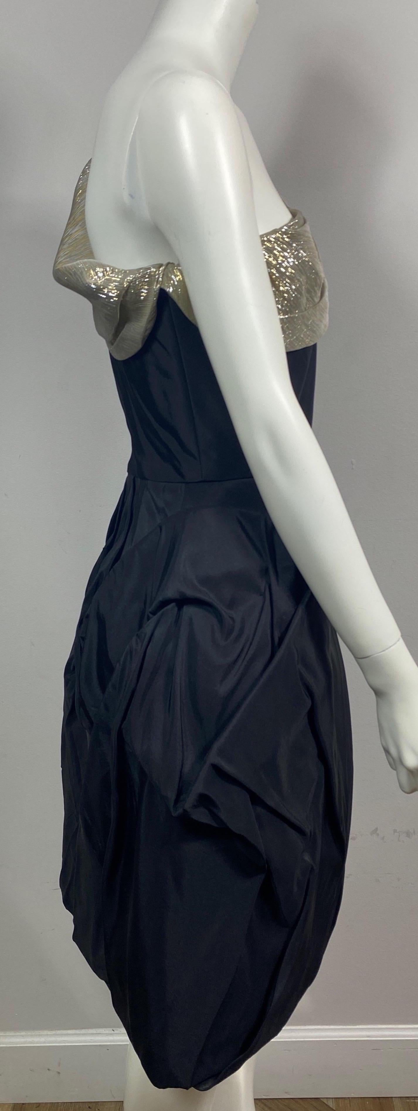 Oscar de la Renta Runway Black Taffeta One shoulder Dress-Pre Fall 2009-Size 10 For Sale 5