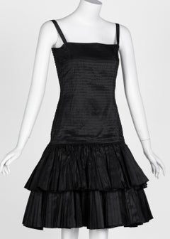 Oscar de la Renta Black Silk Taffeta Pleated Ruffle Cocktail Dress, 1980s