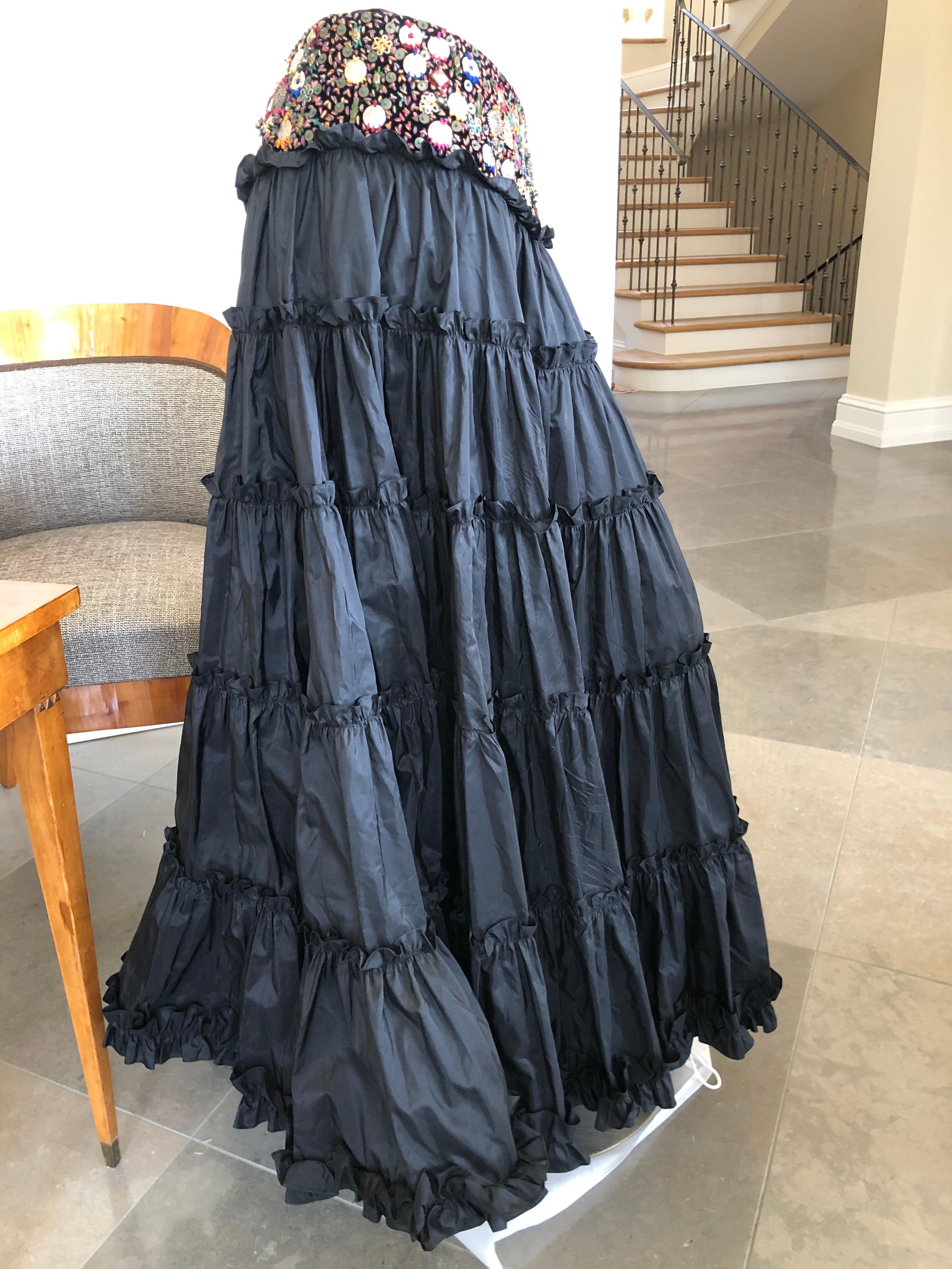 Women's Oscar de la Renta Black Taffeta Silk Peasant Skirt with Jewel Hips For Sale