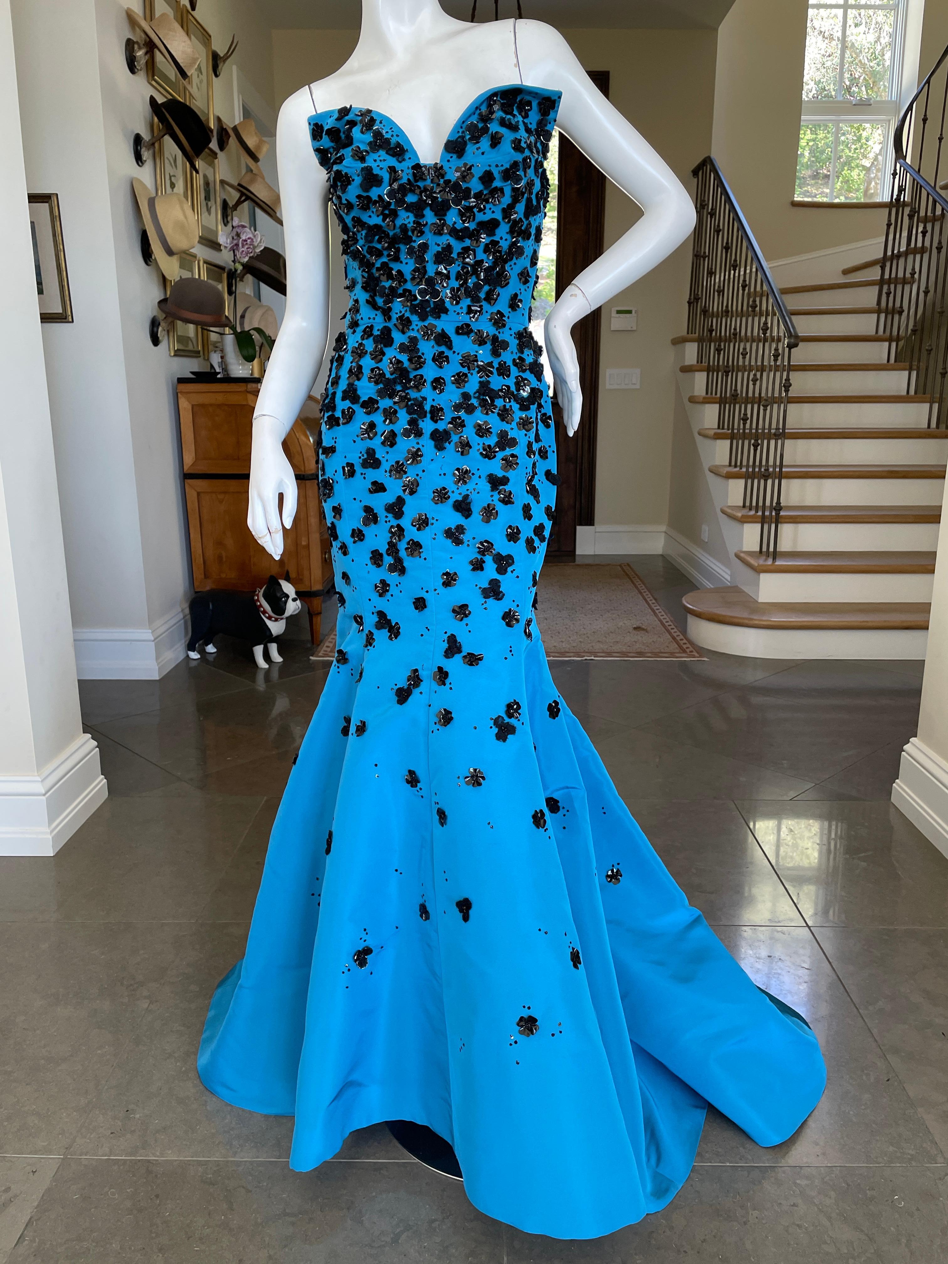 Women's Oscar de la Renta Blue Embellished Mermaid Dress with Sexy Back For Sale