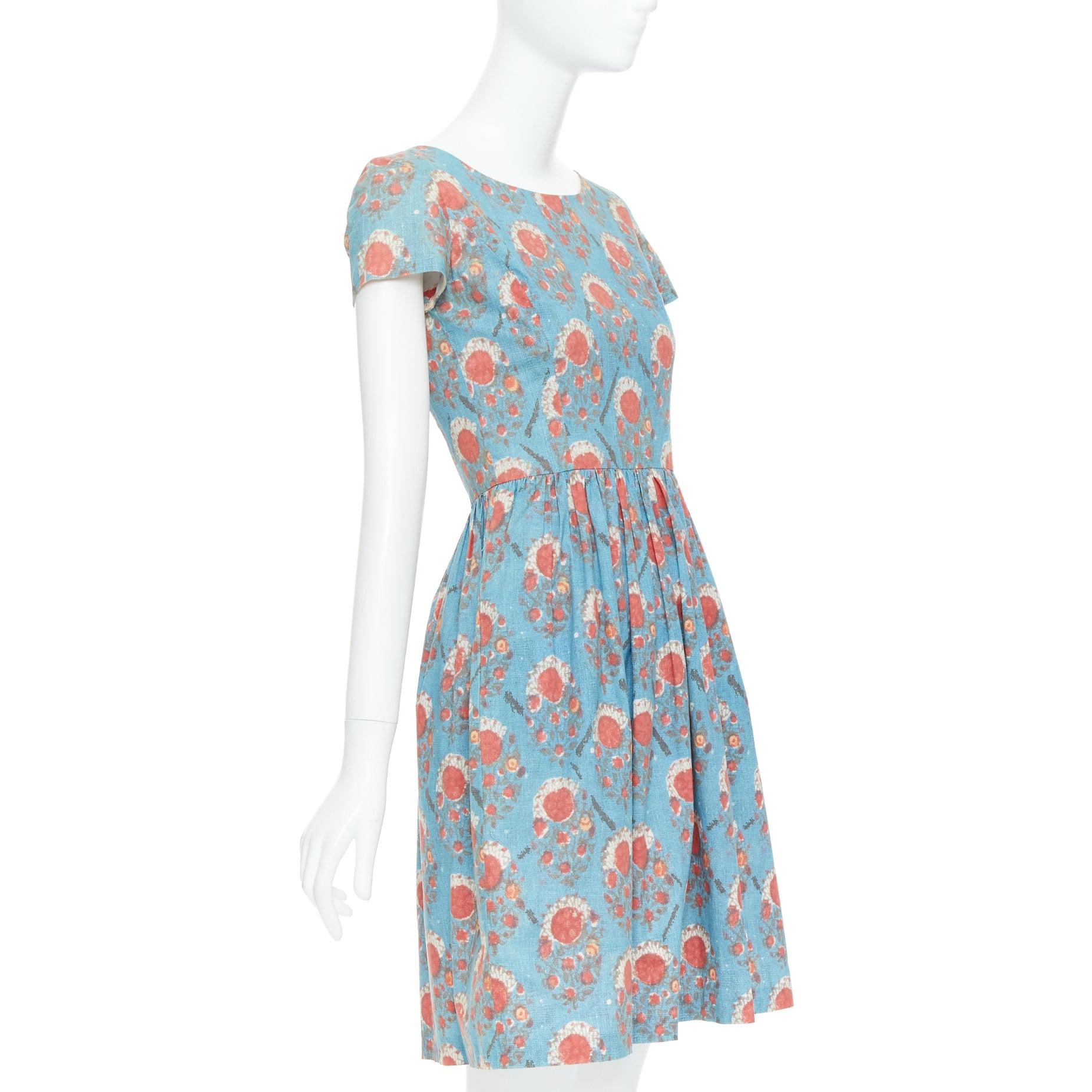 Gray OSCAR DE LA RENTA blue red vintage print cocktail dress US0 XS Taylor Swift For Sale