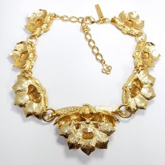 Oscar de la Renta Bold Gold Petal Flower Link Necklace