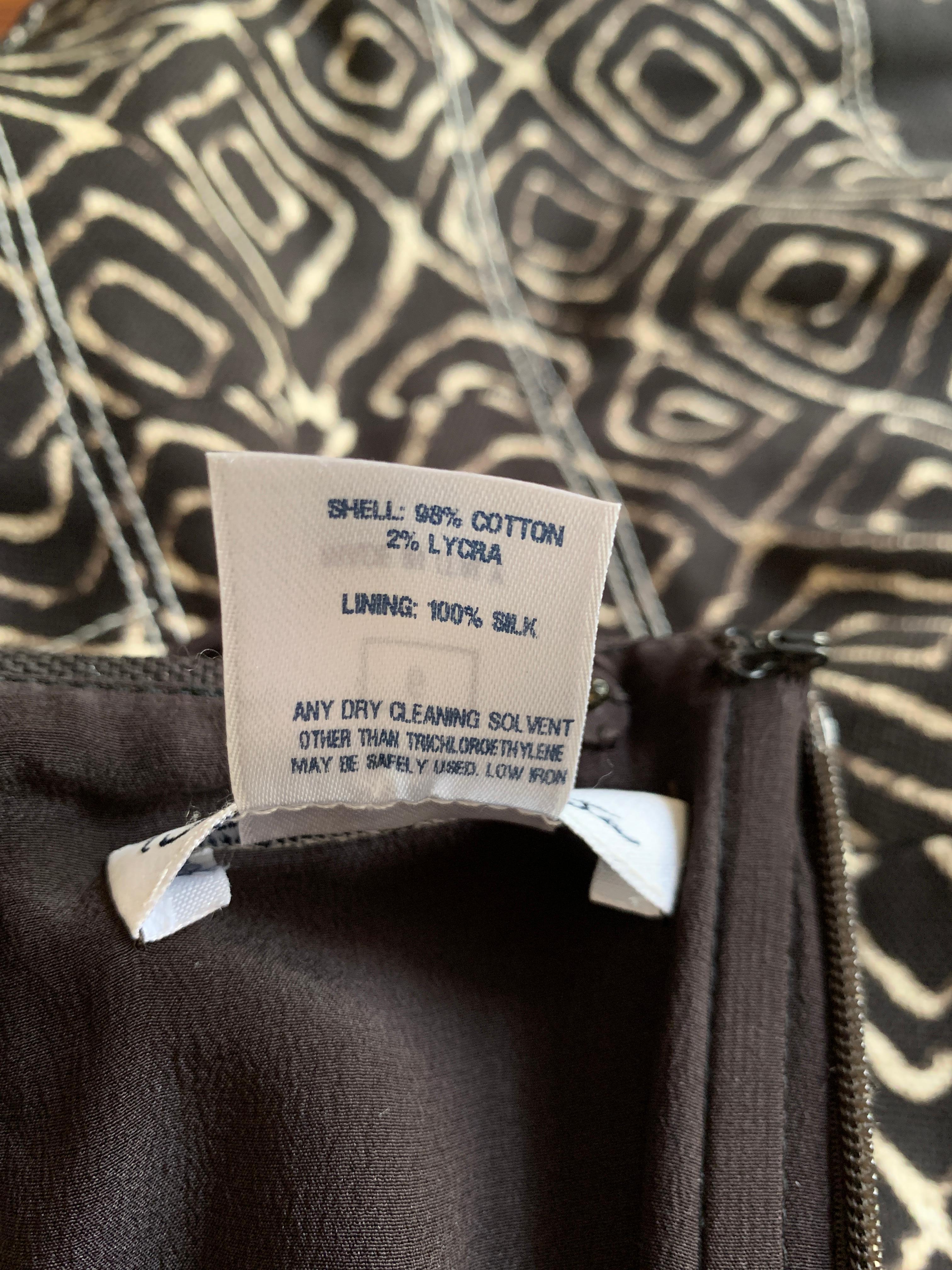 Donna Oscar De La Renta - Vestito con stampa tribale marrone e avorio con colletto all'altezza della spalla in vendita