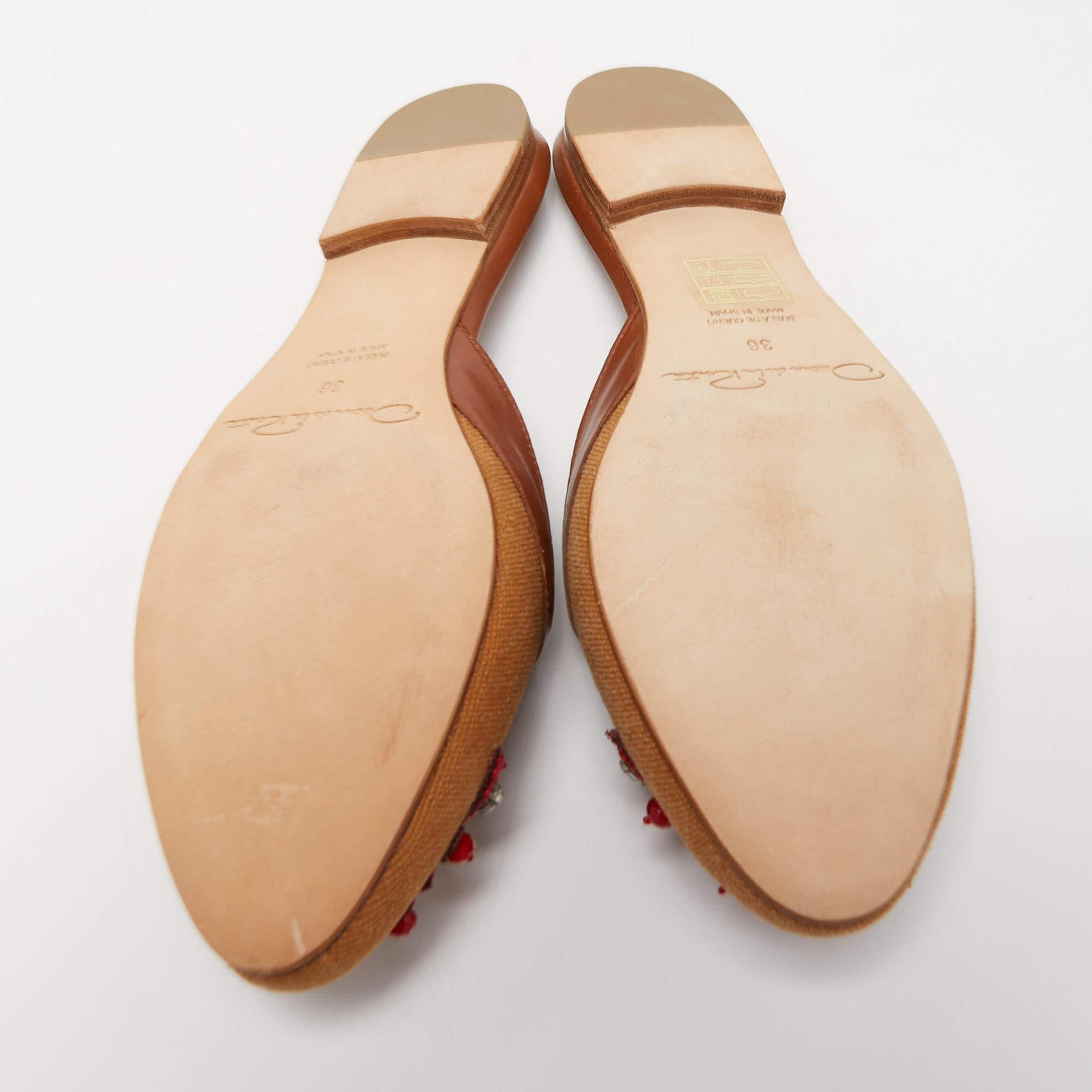 Oscar de la Renta Brown Canvas and Leather Spanish Embellished Flat Mules Size 3 For Sale 2