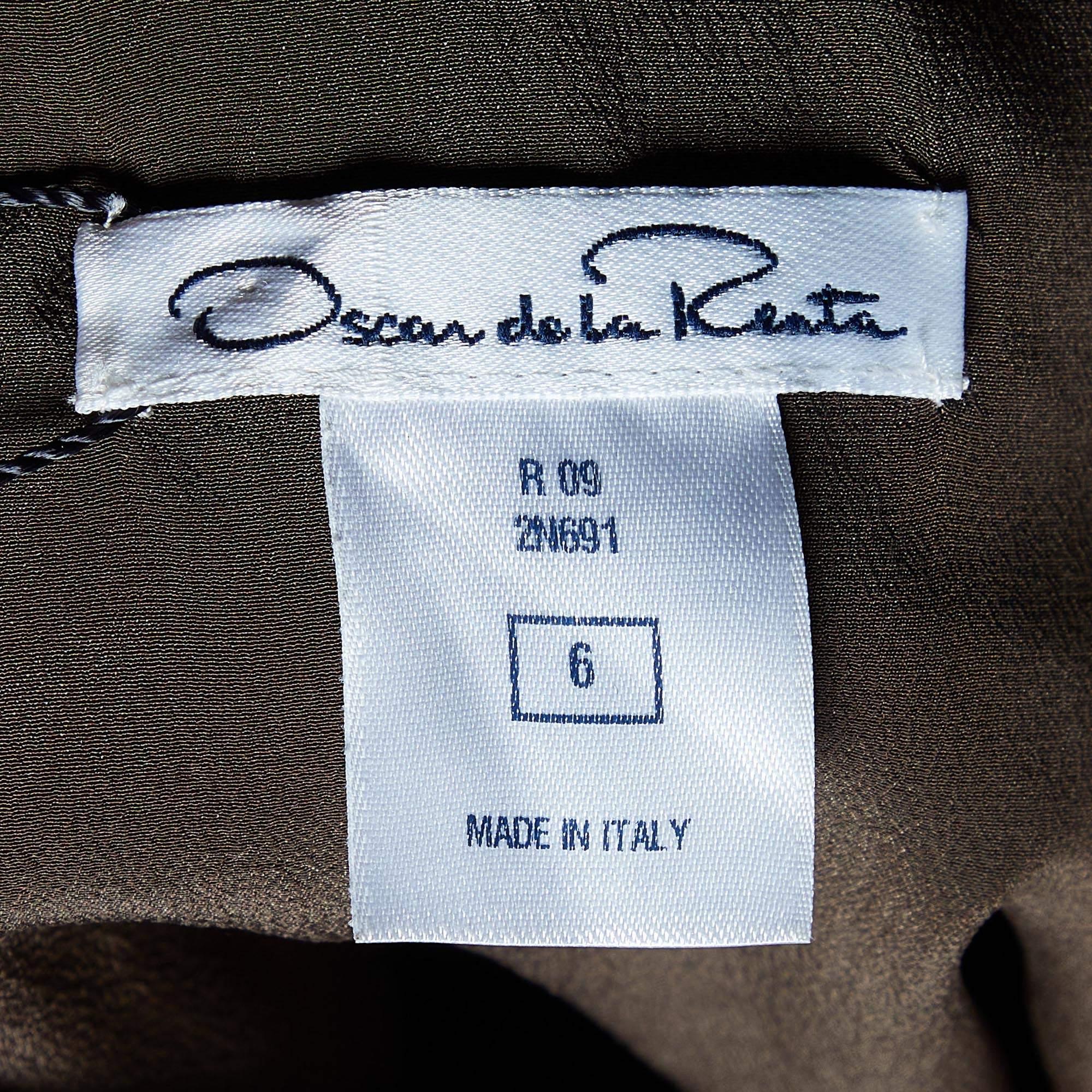 Oscar de la Renta Brown Printed Silk One Shoulder Dress M In New Condition For Sale In Dubai, Al Qouz 2