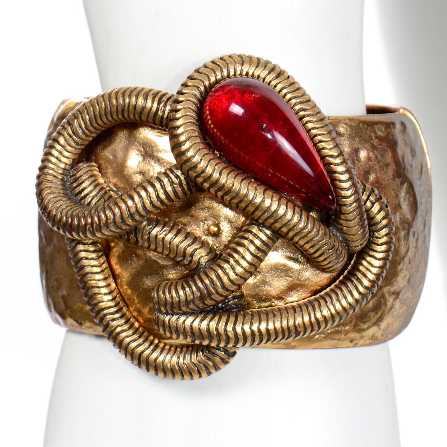 Oscar de la Renta Brutalist Style Vintage Clamper Bracelet w Teardrop Cabochon 1