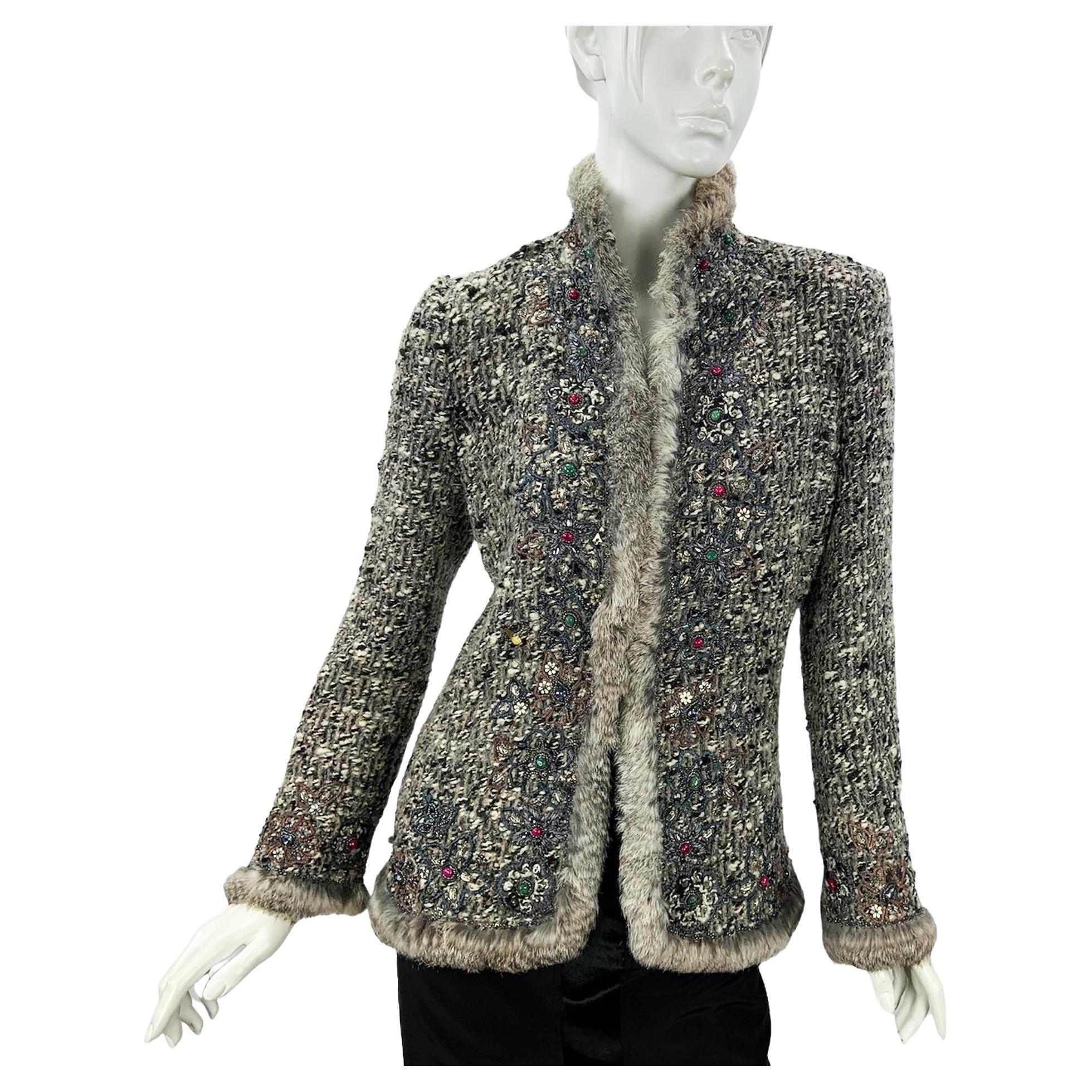 Oscar de la Renta Campaign Runway Hand Embellished Fur Boucle Wool Jacket US 10 For Sale