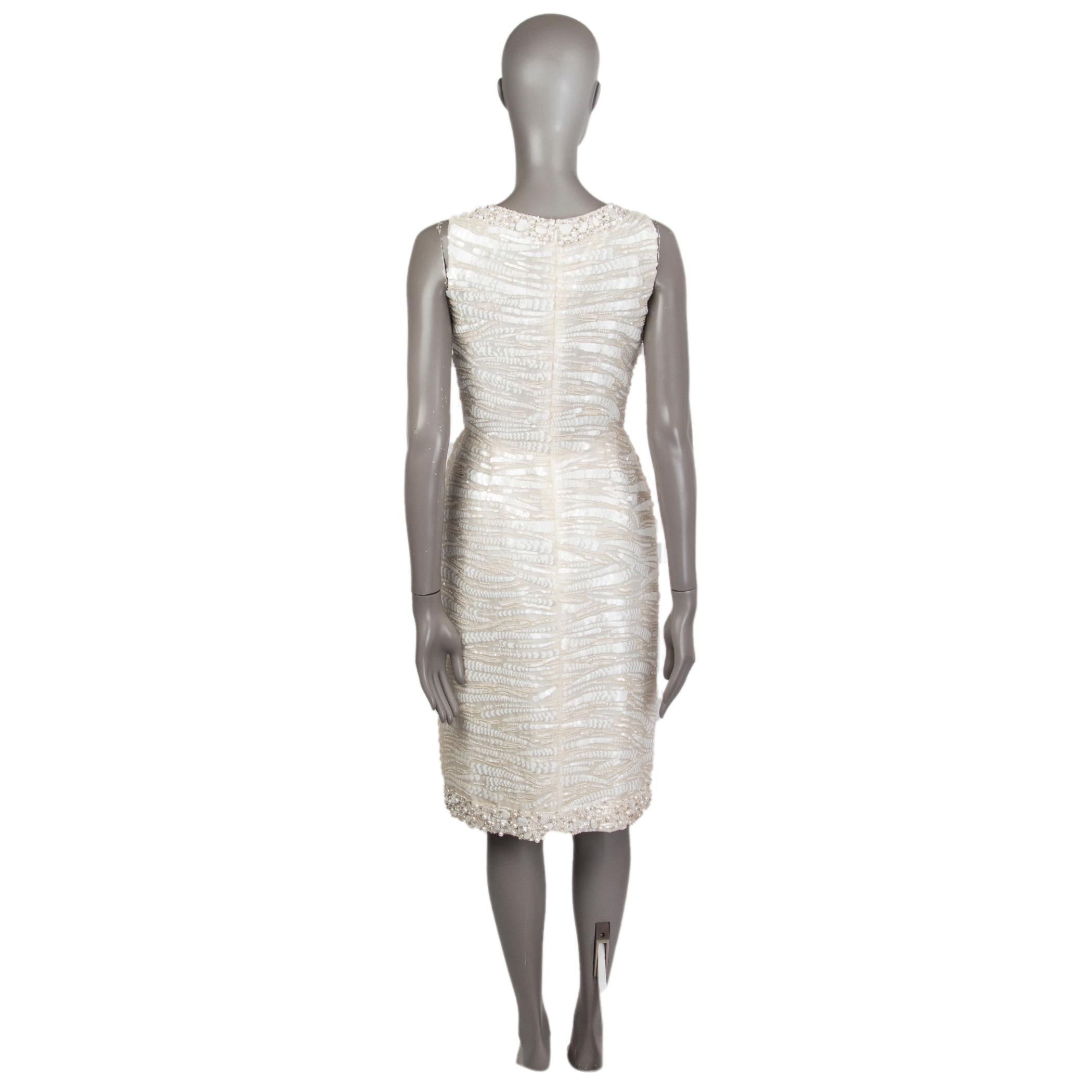 Gray OSCAR DE LA RENTA champaign & white SEQUIN Sheath Dress 4 XS For Sale