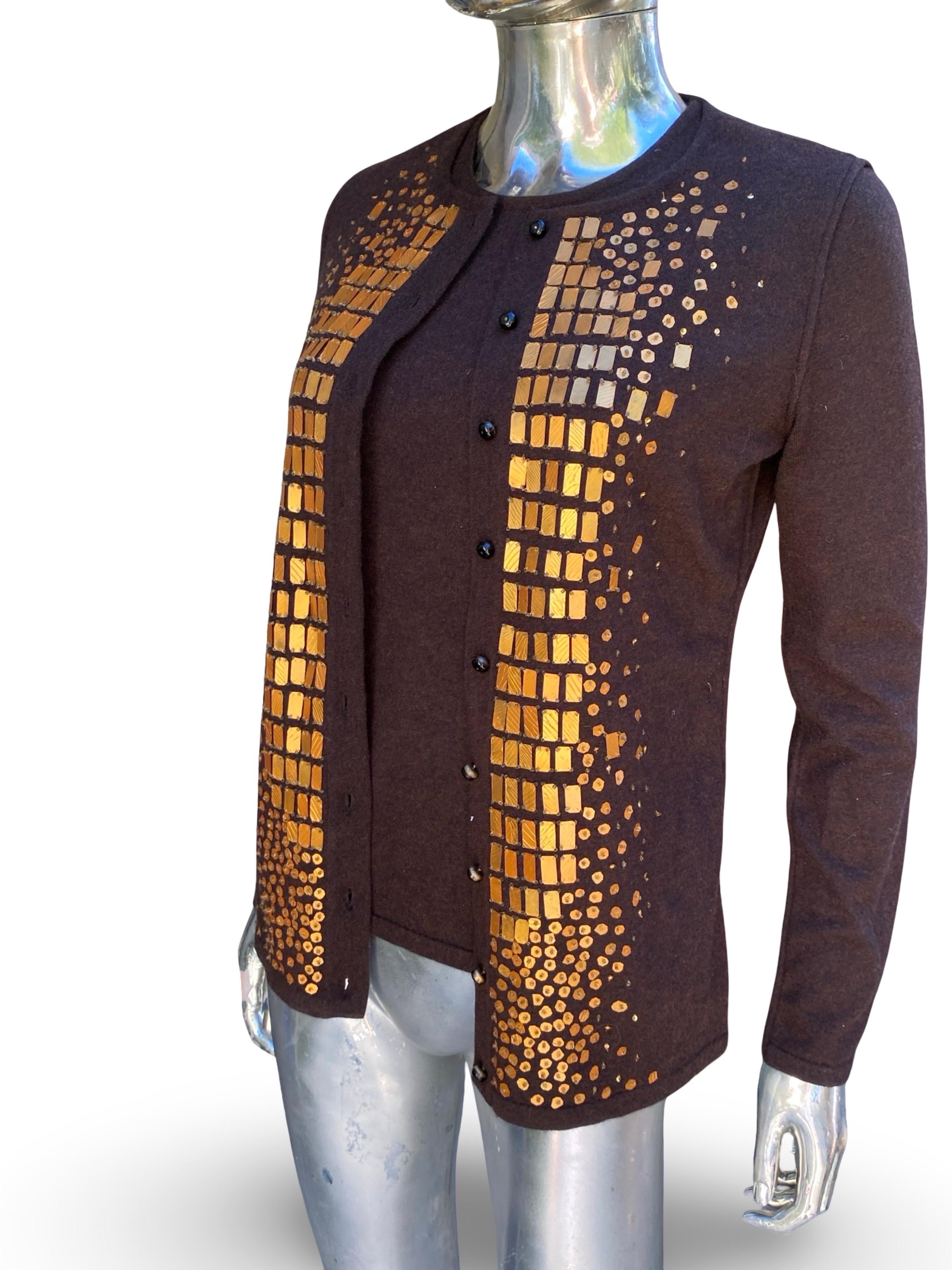 Oscar De La Renta Collection Italy Hand Beaded Brown Cashmere Twin Set Größe S im Angebot 10