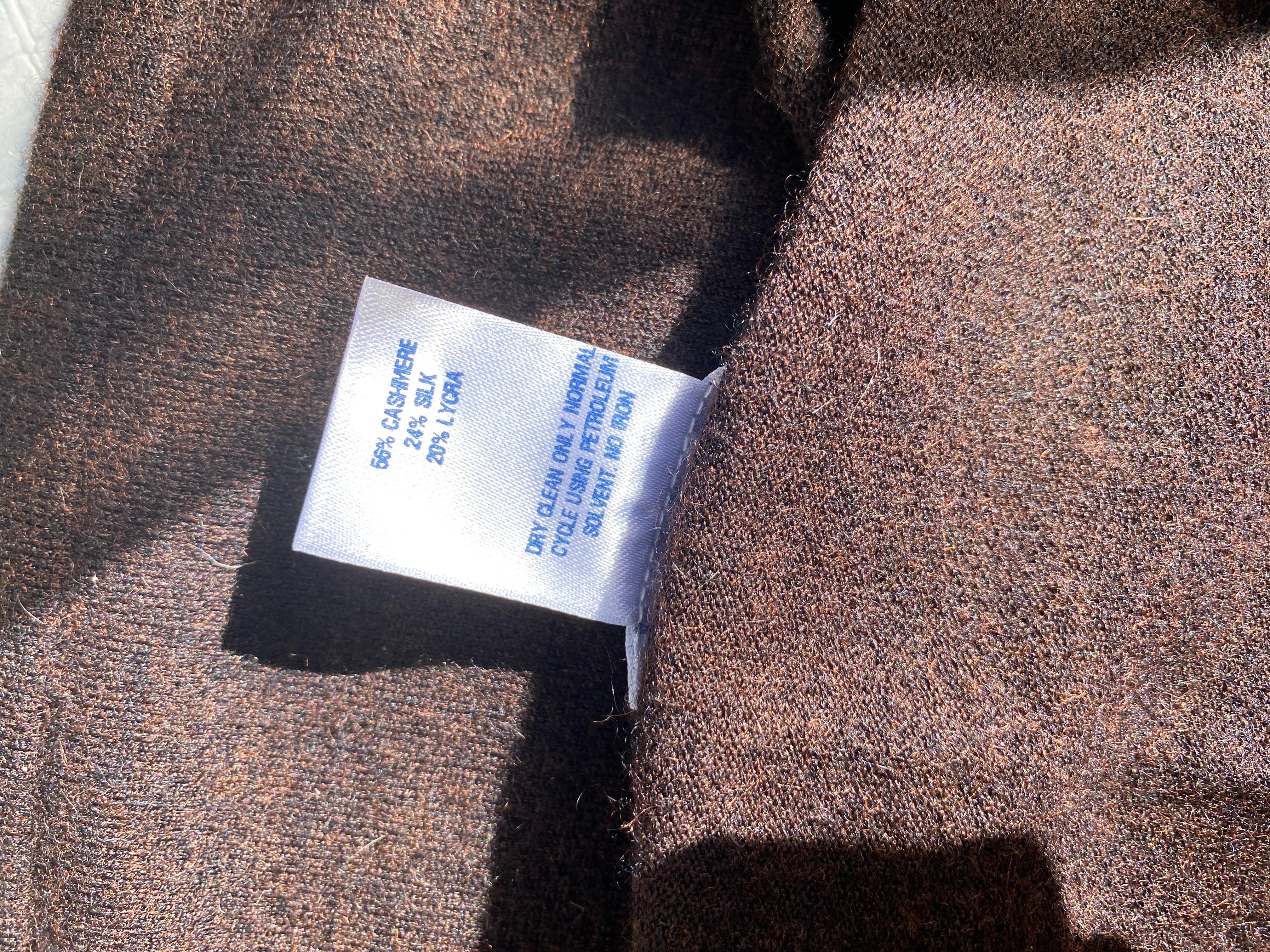 Oscar De La Renta Collection Italy Hand Beaded Brown Cashmere Twin Set Größe S im Angebot 12