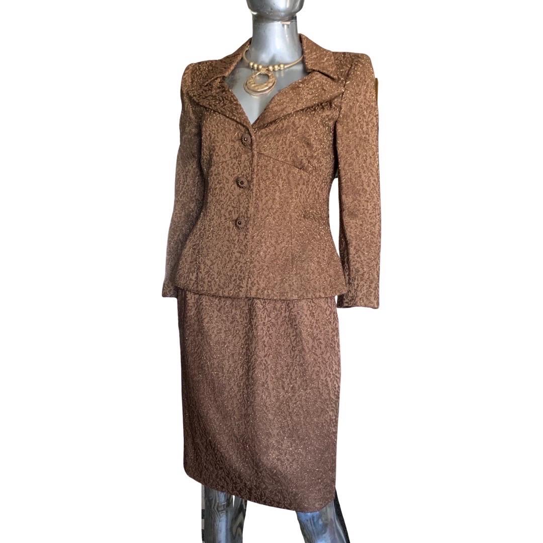 Women's Oscar De La Renta Copper Metallic Skirt Suit, Neiman Marcus Size 8 For Sale