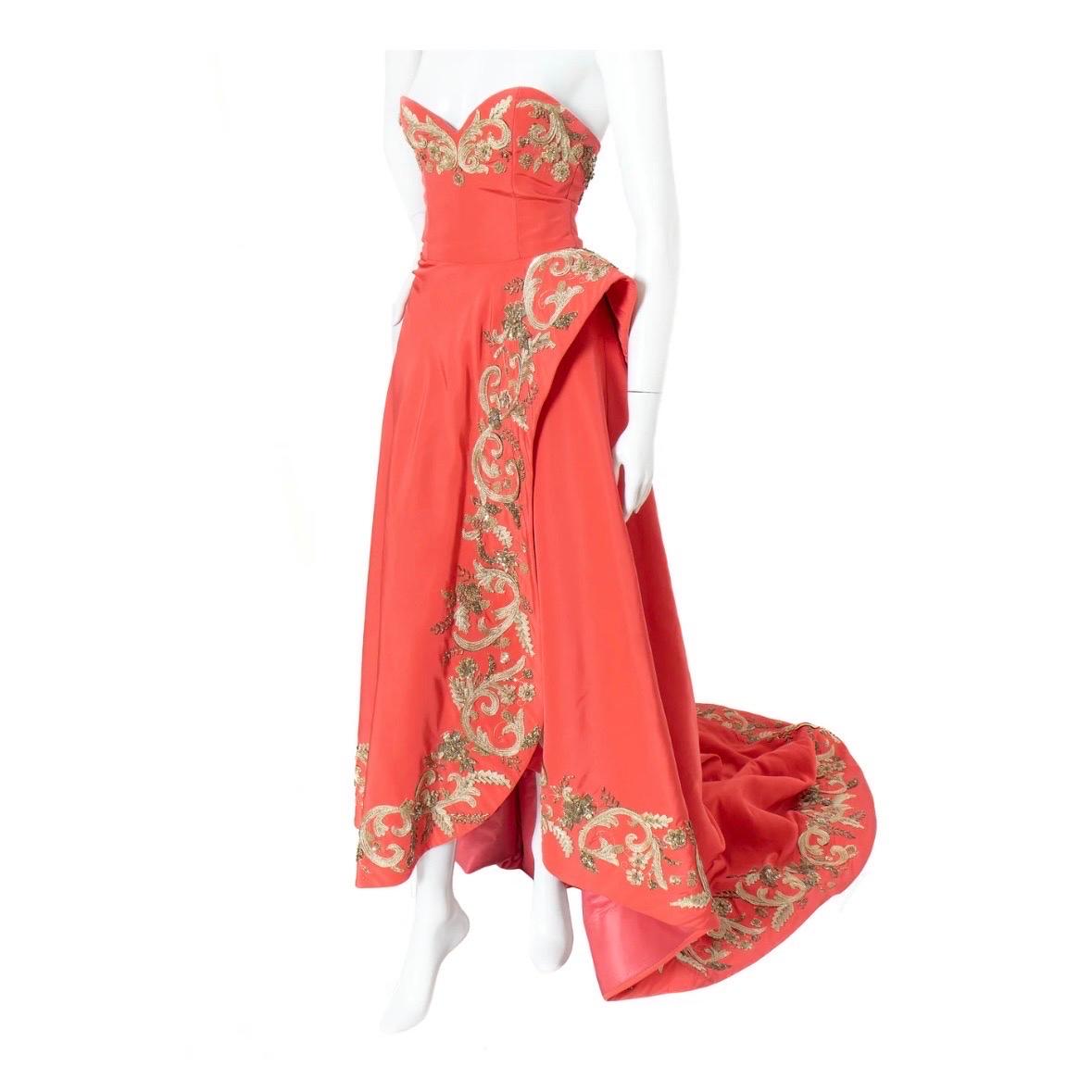 De las mujeres Oscar De La Renta Bata Bordada Coral Pre-Fall2018 en venta