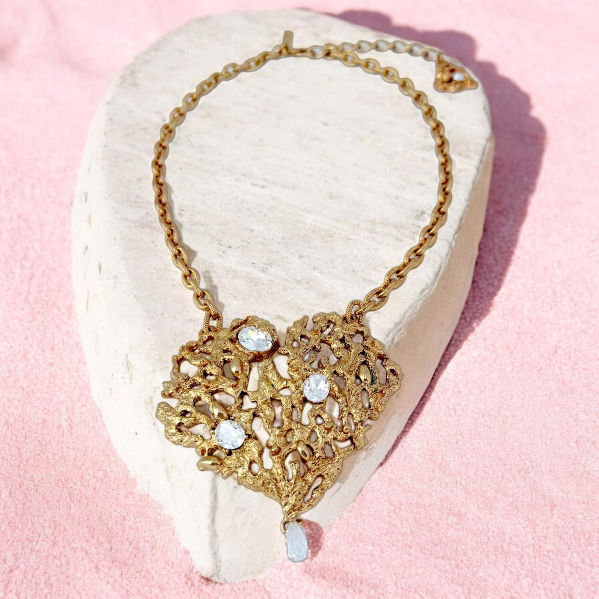 Oscar de la Renta Coral-Inspired 22k Gold-Plated Necklace with Austrian Crystals For Sale 2