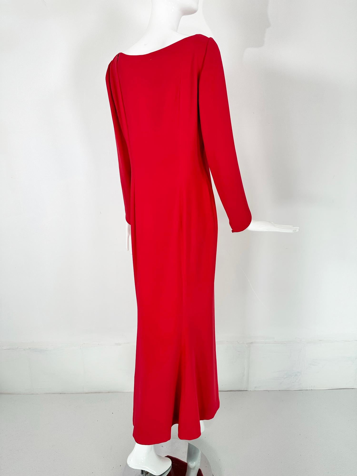 Oscar de la Renta Coral Red Silk Long Sleeve Bateau Neck Column Evening Dress 8 For Sale 4
