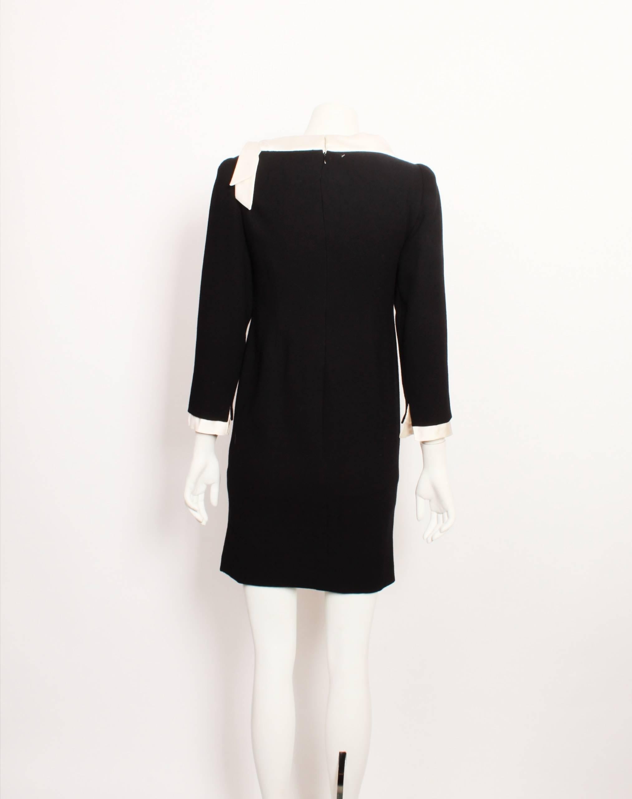 Oscar De La Renta Couture Shift Dress In Good Condition For Sale In Melbourne, Victoria