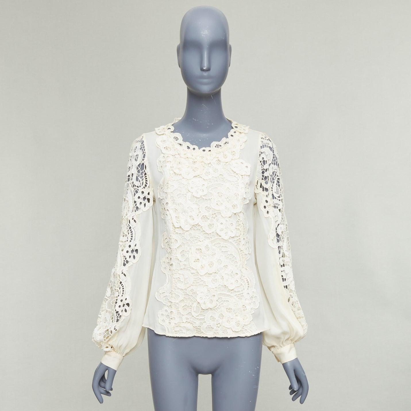 Oscar De La Renta crema 100% seta, pizzo floreale, camicetta peasant con applicazioni US2 S in vendita 4