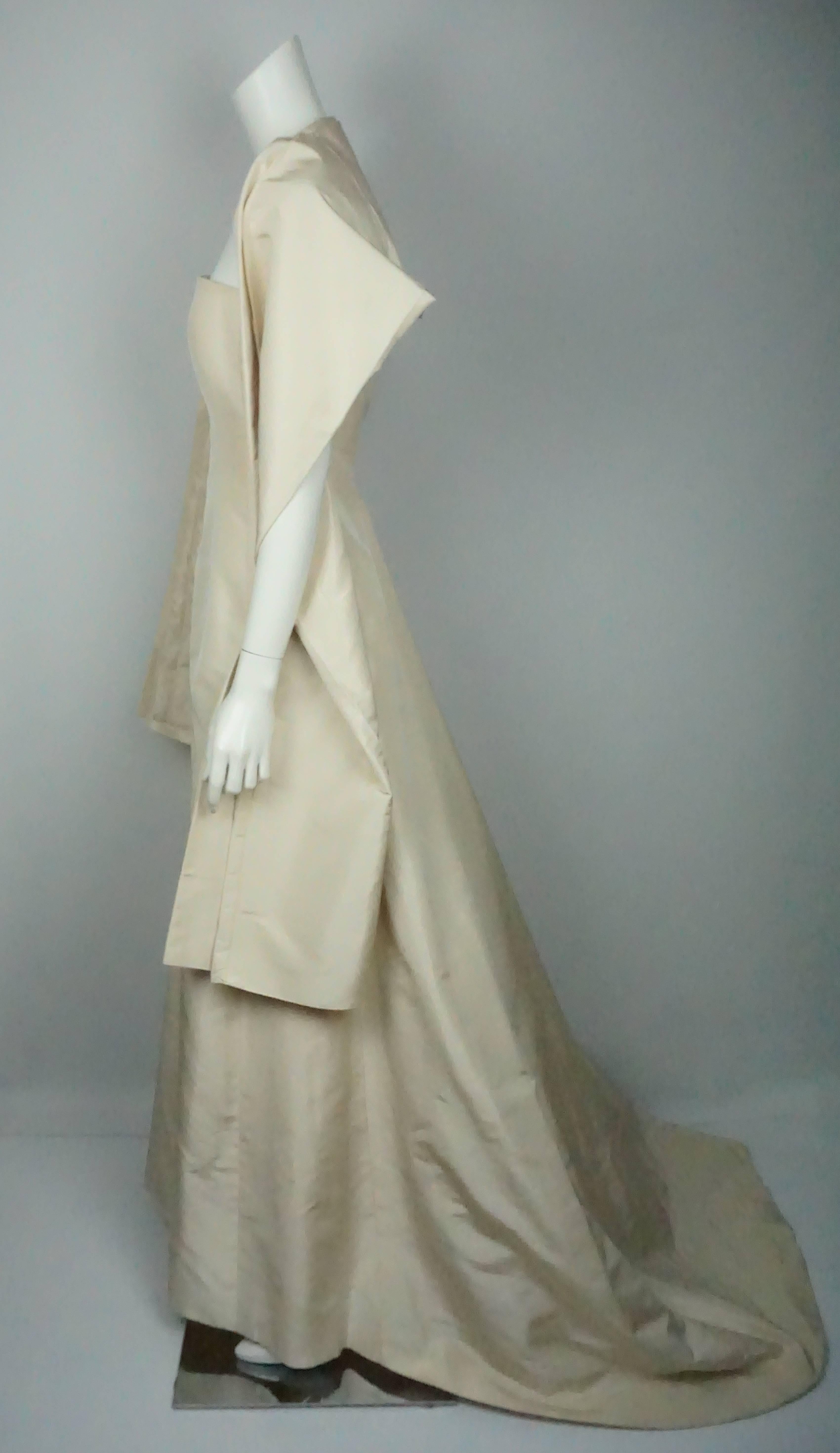 Gray Oscar De La Renta Cream Silk Taffeta Strapless Gown - 4