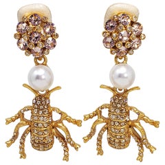 Oscar de la Renta Kristallverzierte Clip-On-Ohrringe aus Gold mit Insect-Motiv