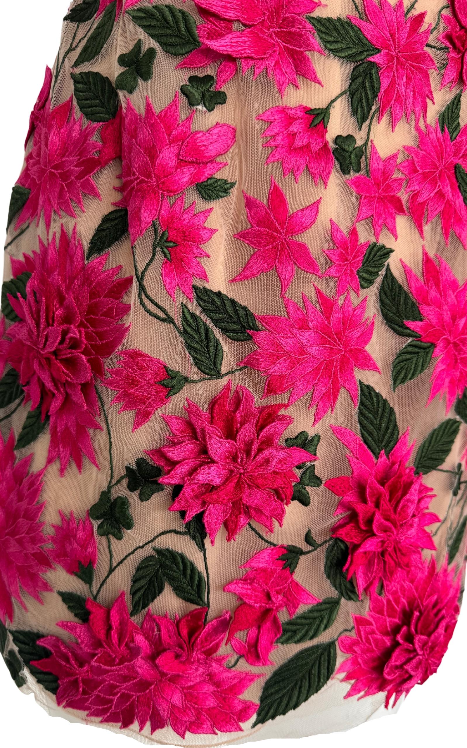 Oscar De La Renta Minivestido con aplique floral Dahlia Talla US 6 en venta 6