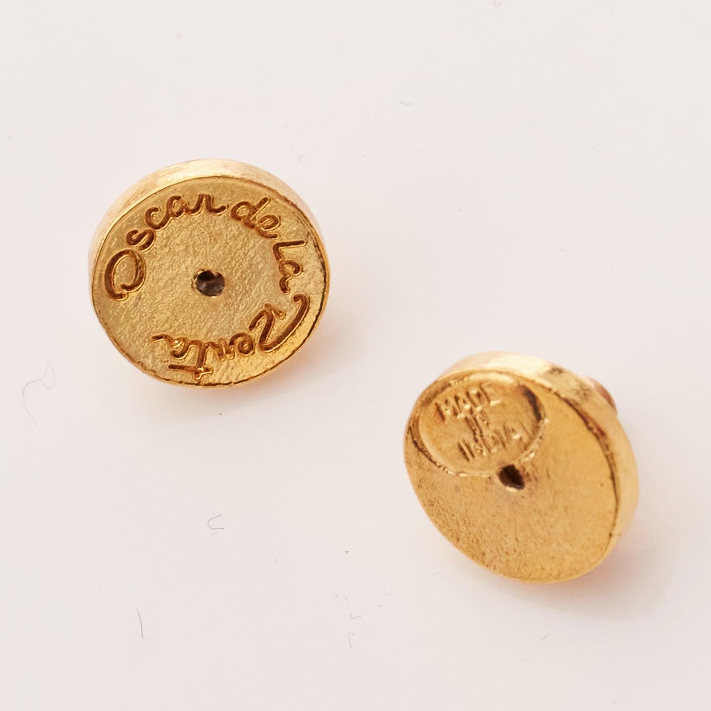 OSCAR DE LA RENTA dark green raffia acrylic plate round pin earrings For Sale 3